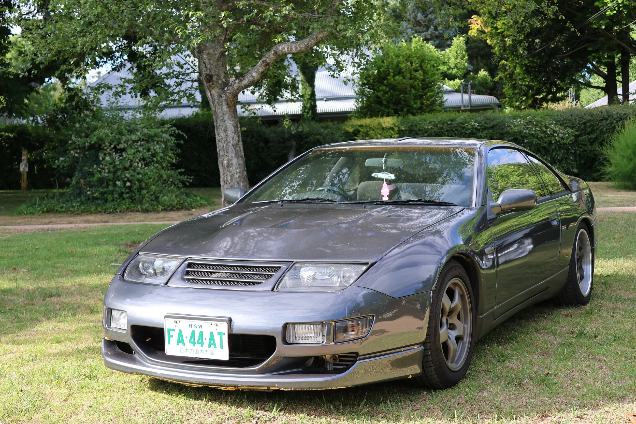 Gun Metal Nissan 300zx  Hi Res Photo Shot