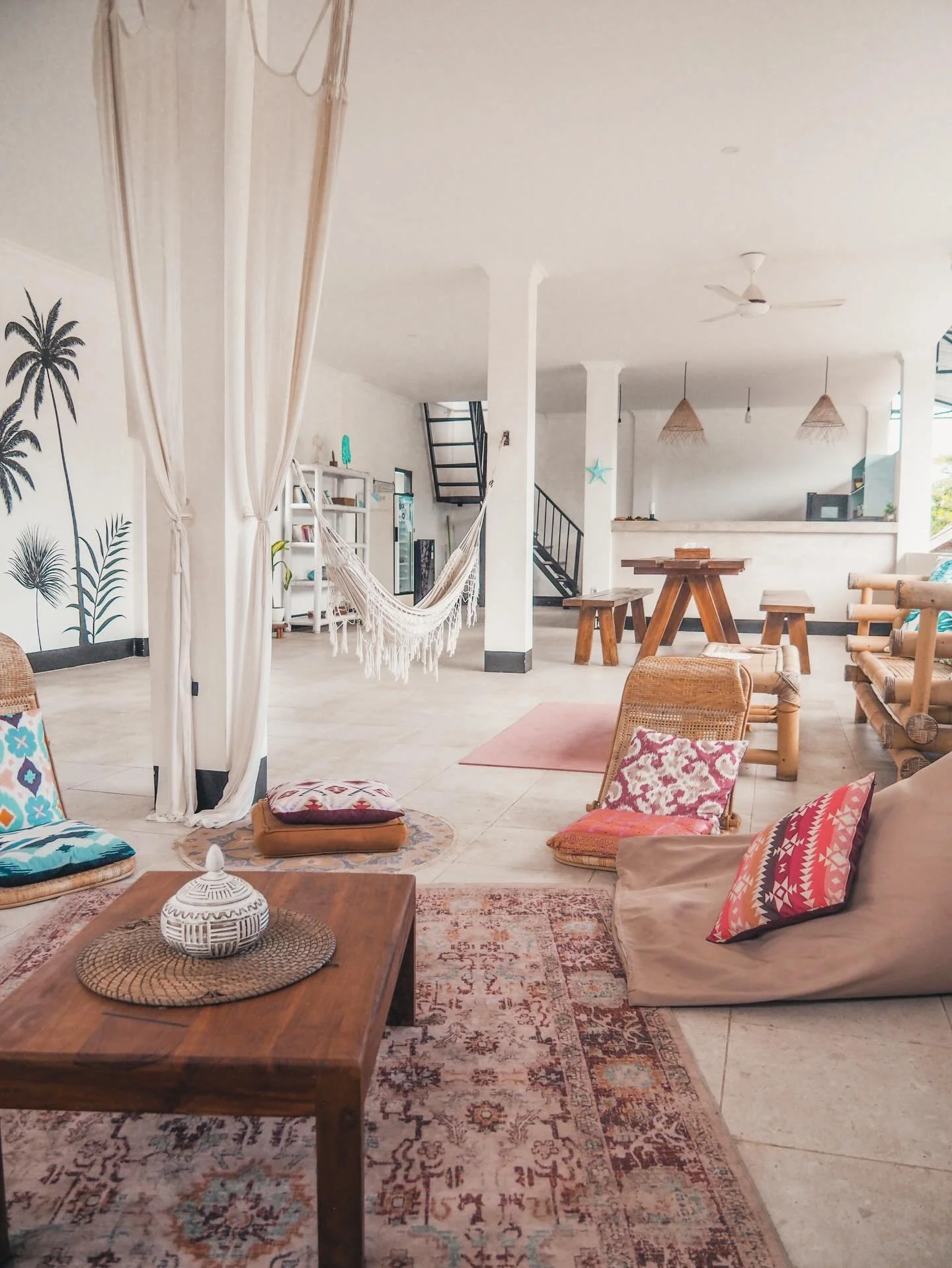 Find your comfort, find your people. At Secret Spot, you can slow down, share stories, and soak in the heart of island life &mdash; all while feeling right at home. 🏝️💛

#kutalombok #secretspotlombok #homestaykutalombok #backpackerlombok #lomboksur