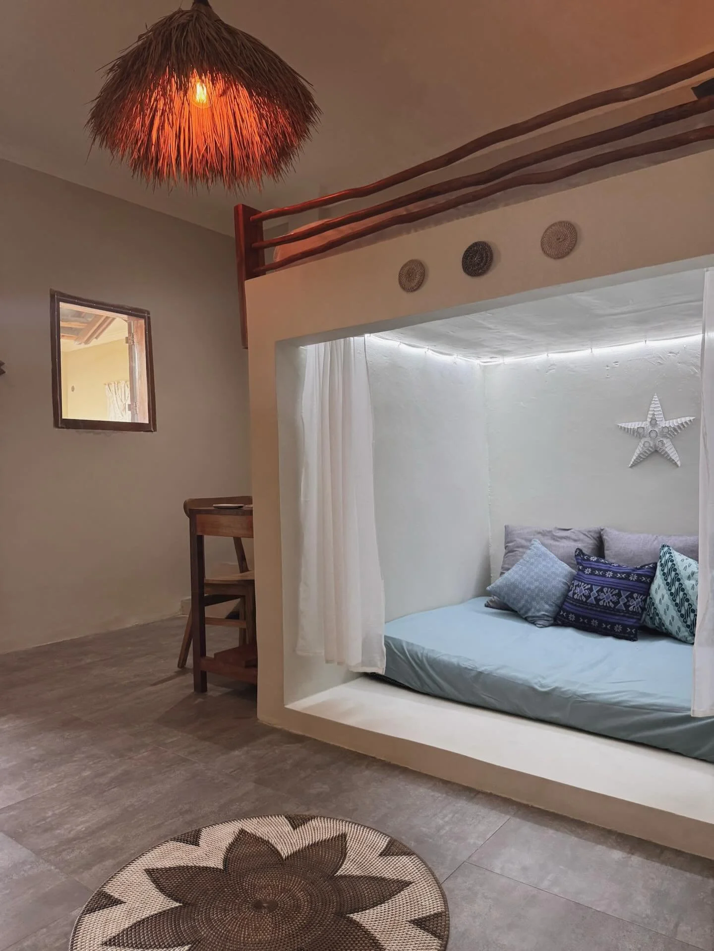 Looking for the perfect balance of comfort and island life? Secret Spot is calling! Our private rooms are ready to welcome you with cozy spaces, a relaxing atmosphere, and beautiful souls to connect with along the way 🌴✨

#kutalombok #secretspotlomb