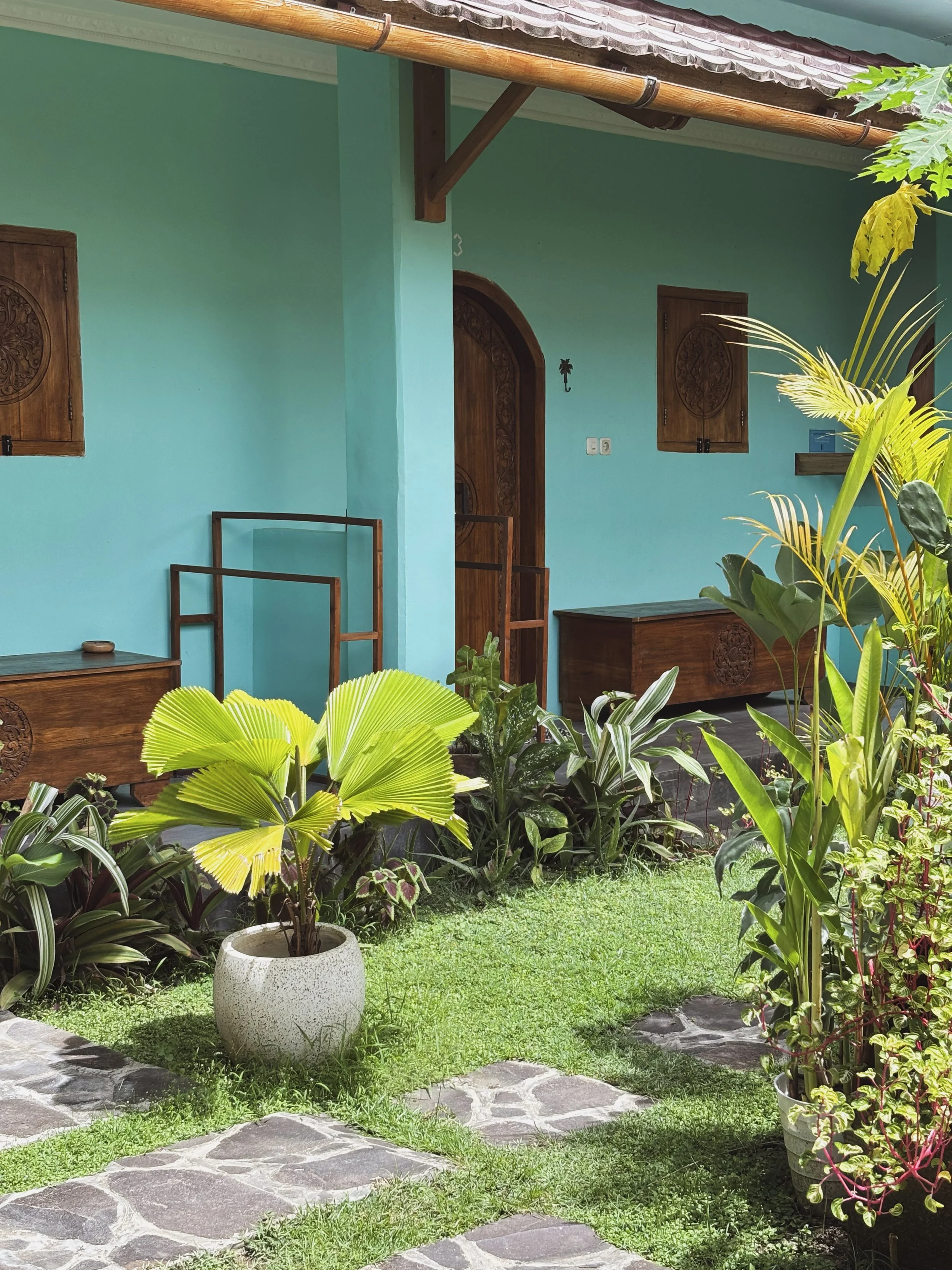 front room edit 3.jpg