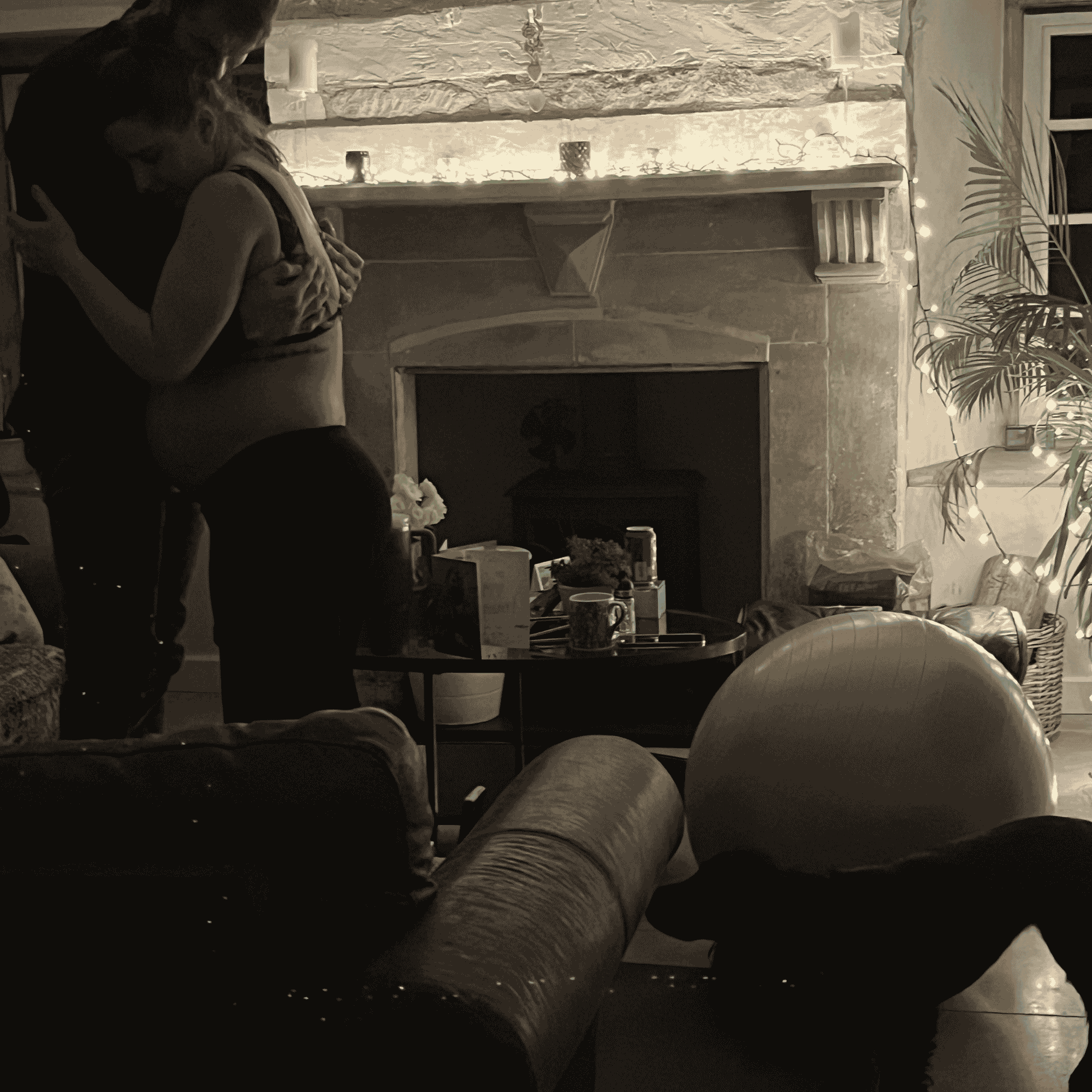 HomeBirth in Colerne with the hummingbird team.png