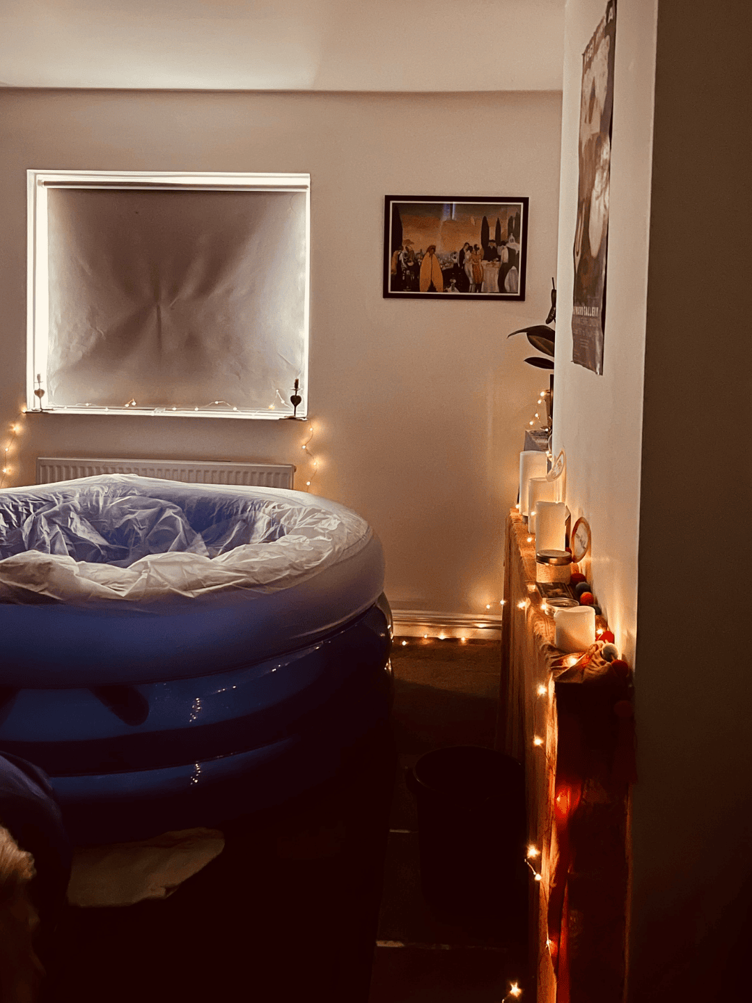 Birth pool at a home birth in bath supported by the Bath Home Birth Group and Harriet Symon Doula