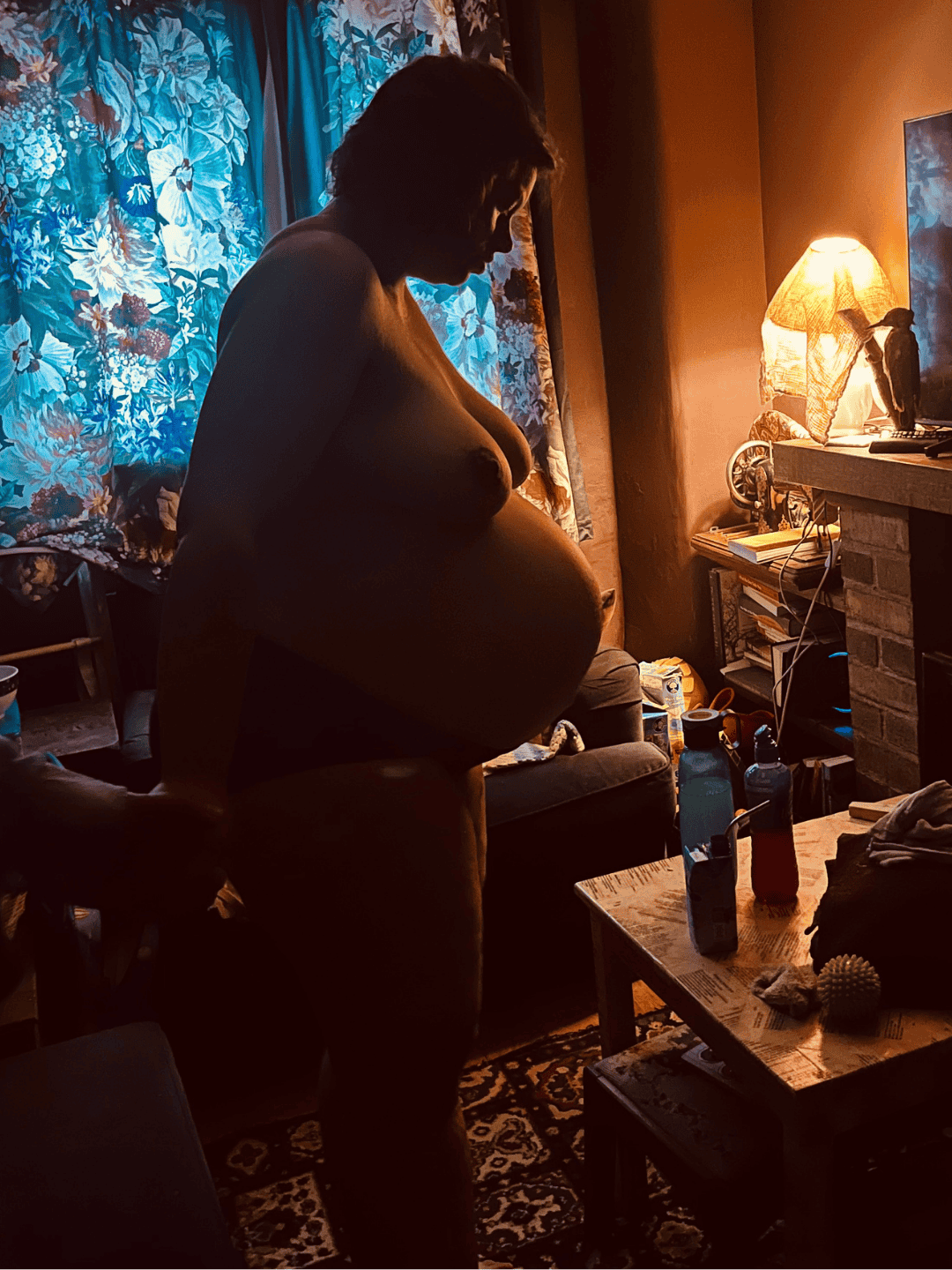 mum in labour standing up at a homebirth in Corsham, Wiltshire