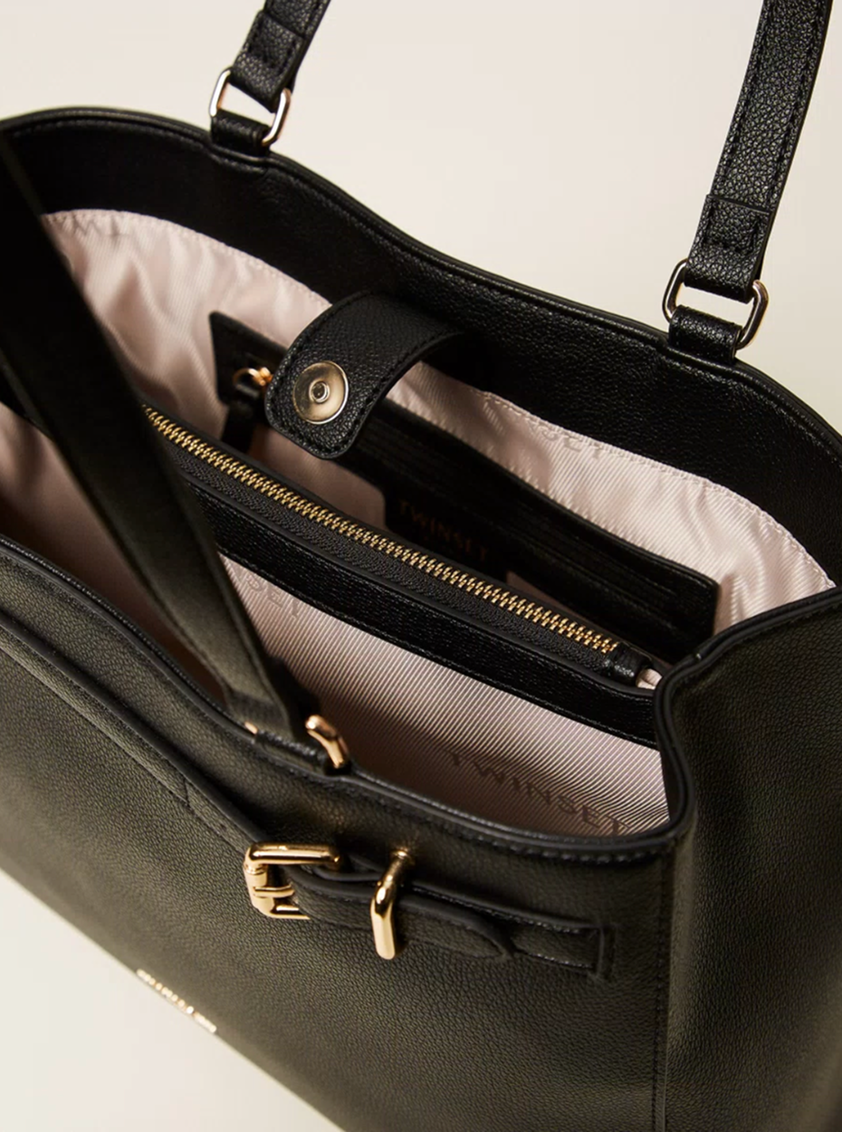 Screenshot 2025-11-DD21 alle 17.30.18 1.png