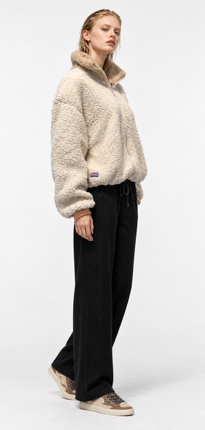 YARA BEIGE + LOLO1.png