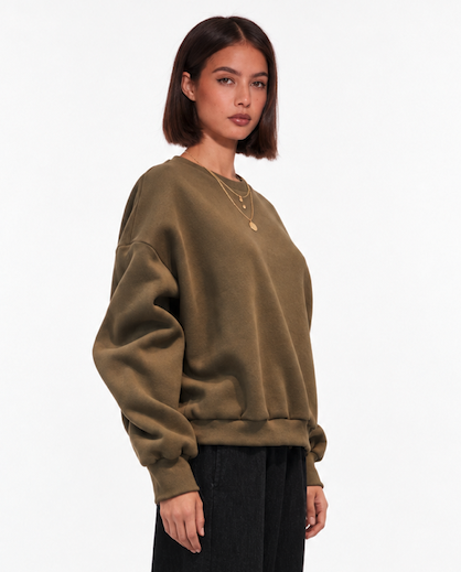 ELLA KAKI1.png