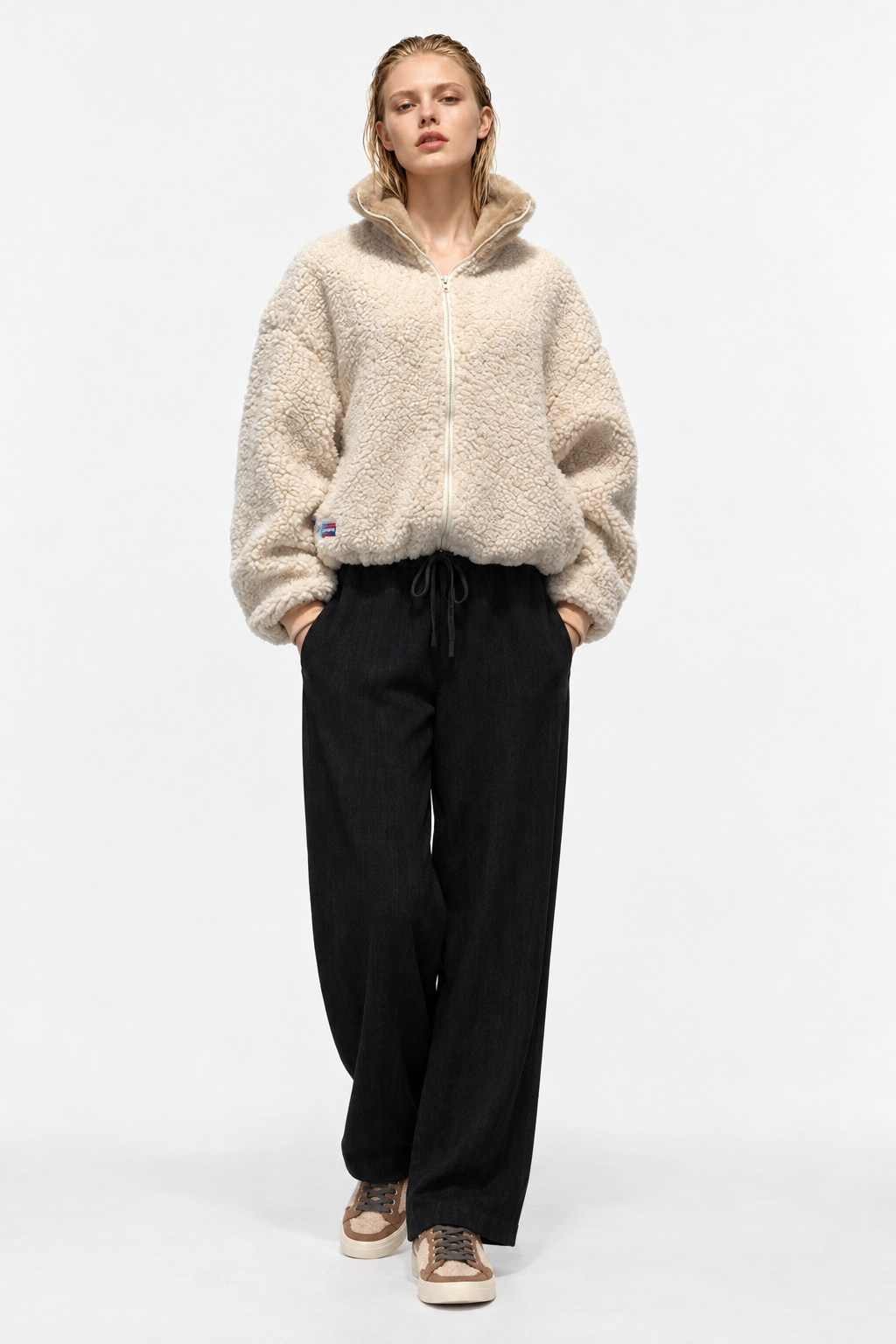 YARA BEIGE + LOLO2.png