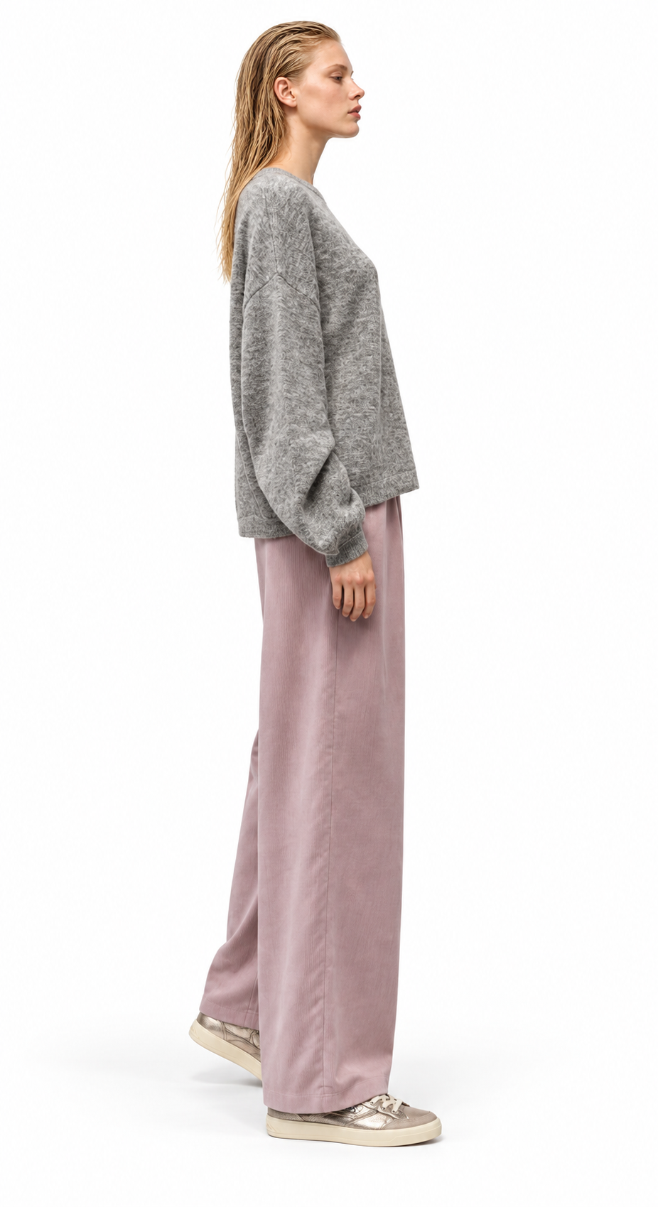 CARLA GREY + FANNY PINK2.png