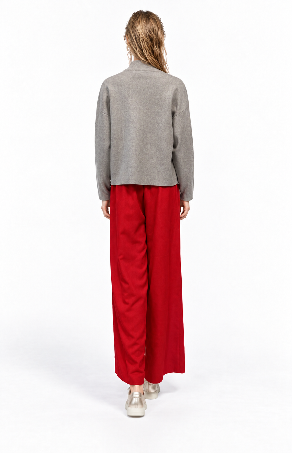 CLOE GREY + FANNY RED 3.png