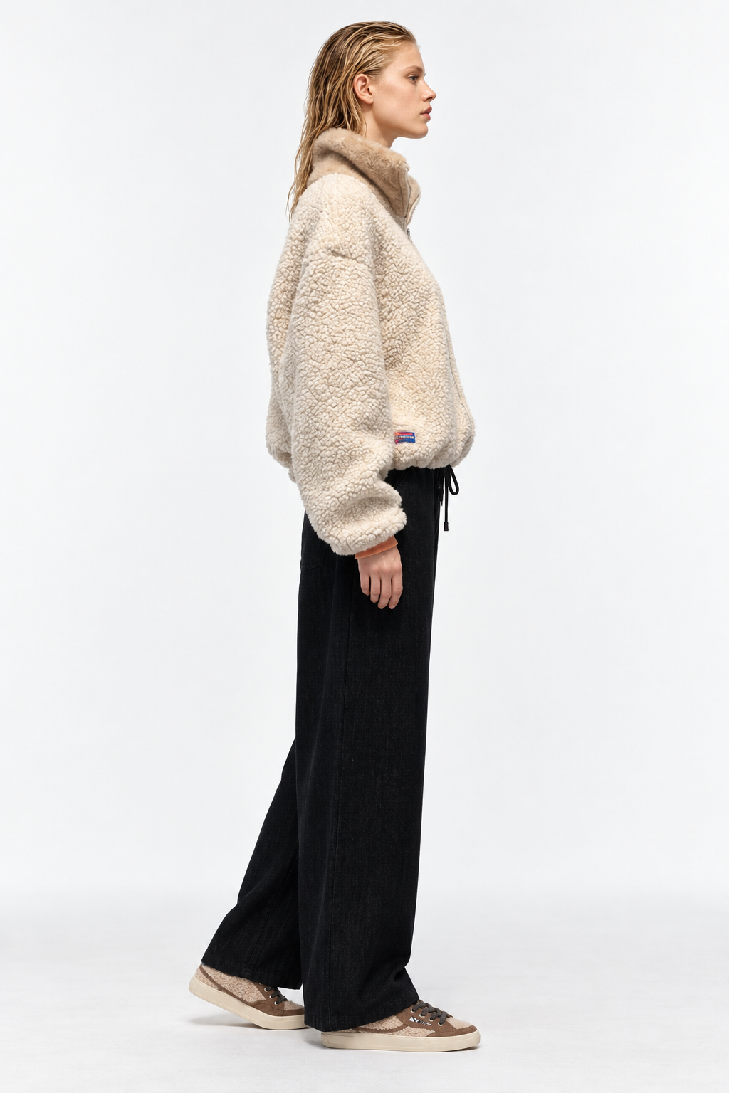 YARA BEIGE + LOLO3.png