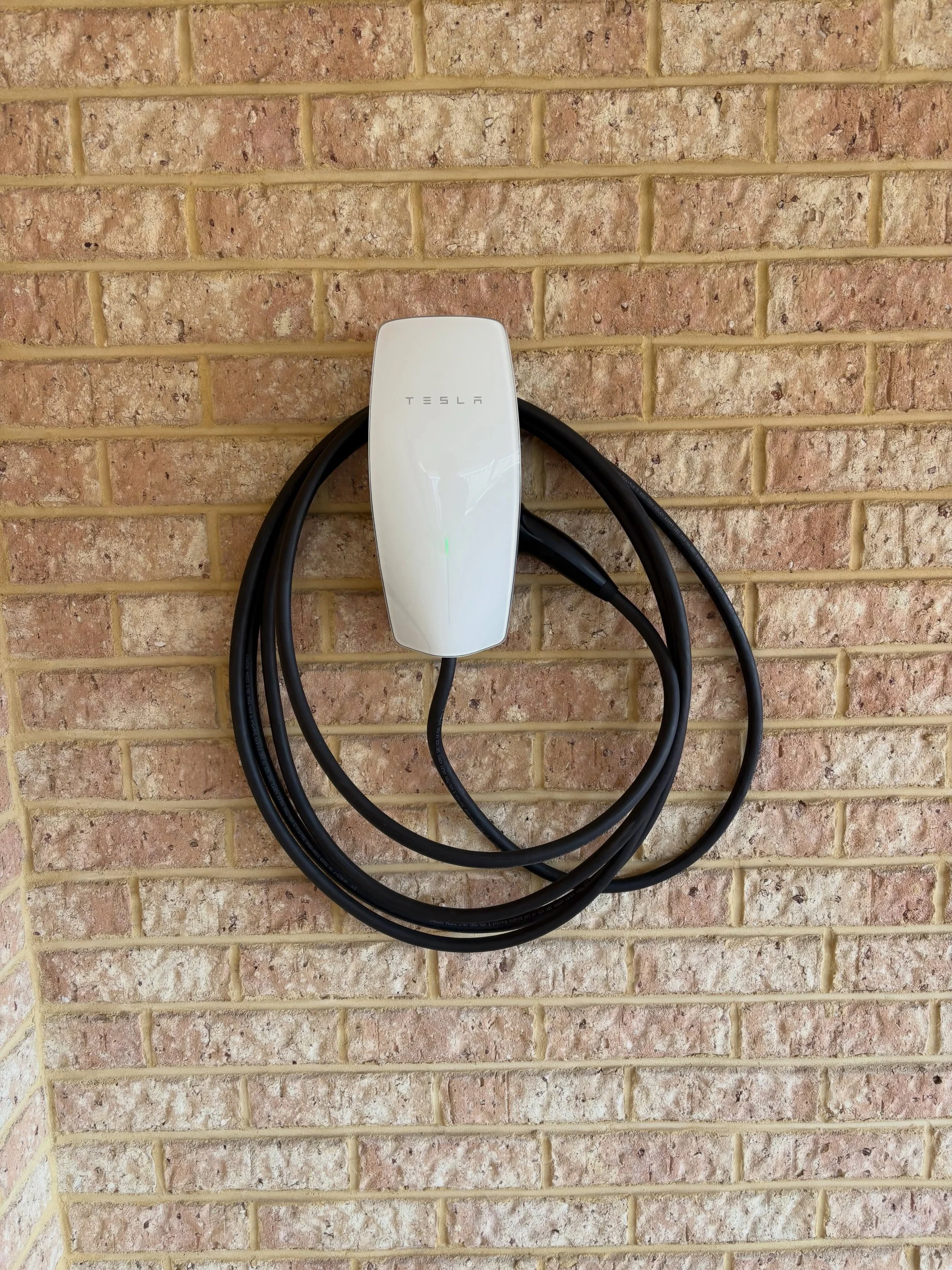 ⚡ Another quality installation completed!

Today we installed a Tesla Gen 3 Wall Connector EV Charger with Dynamic Power Management to boost efficiencies and manage home usage, giving our client the convenience of fast, reliable charging from the com