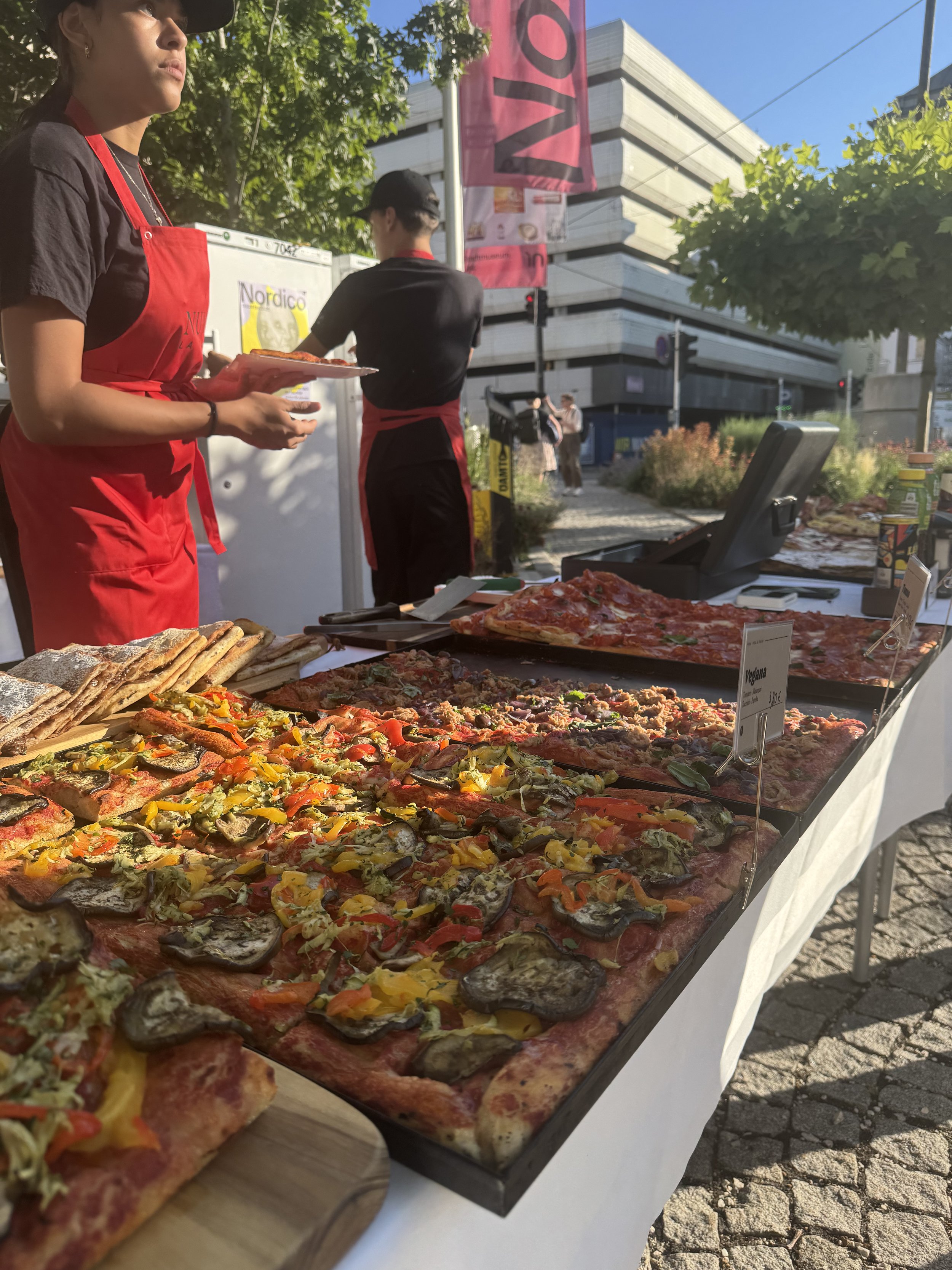 CateringPizza_Service.jpeg