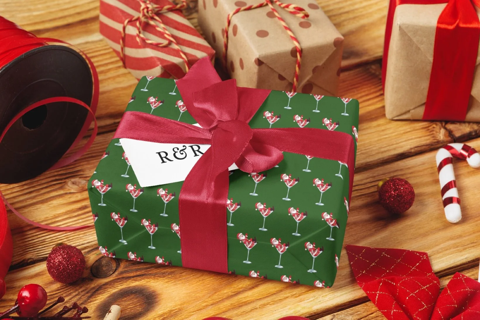 Some Santas check their list twice&hellip; ours checks the drink menu. ✨🍸 Santa&rsquo;s Nightcap brings big &ldquo;I&rsquo;ve earned this&rdquo; energy &mdash; a little sparkle, a little sass, and a whole lot of holiday spirit in one glass.

May you