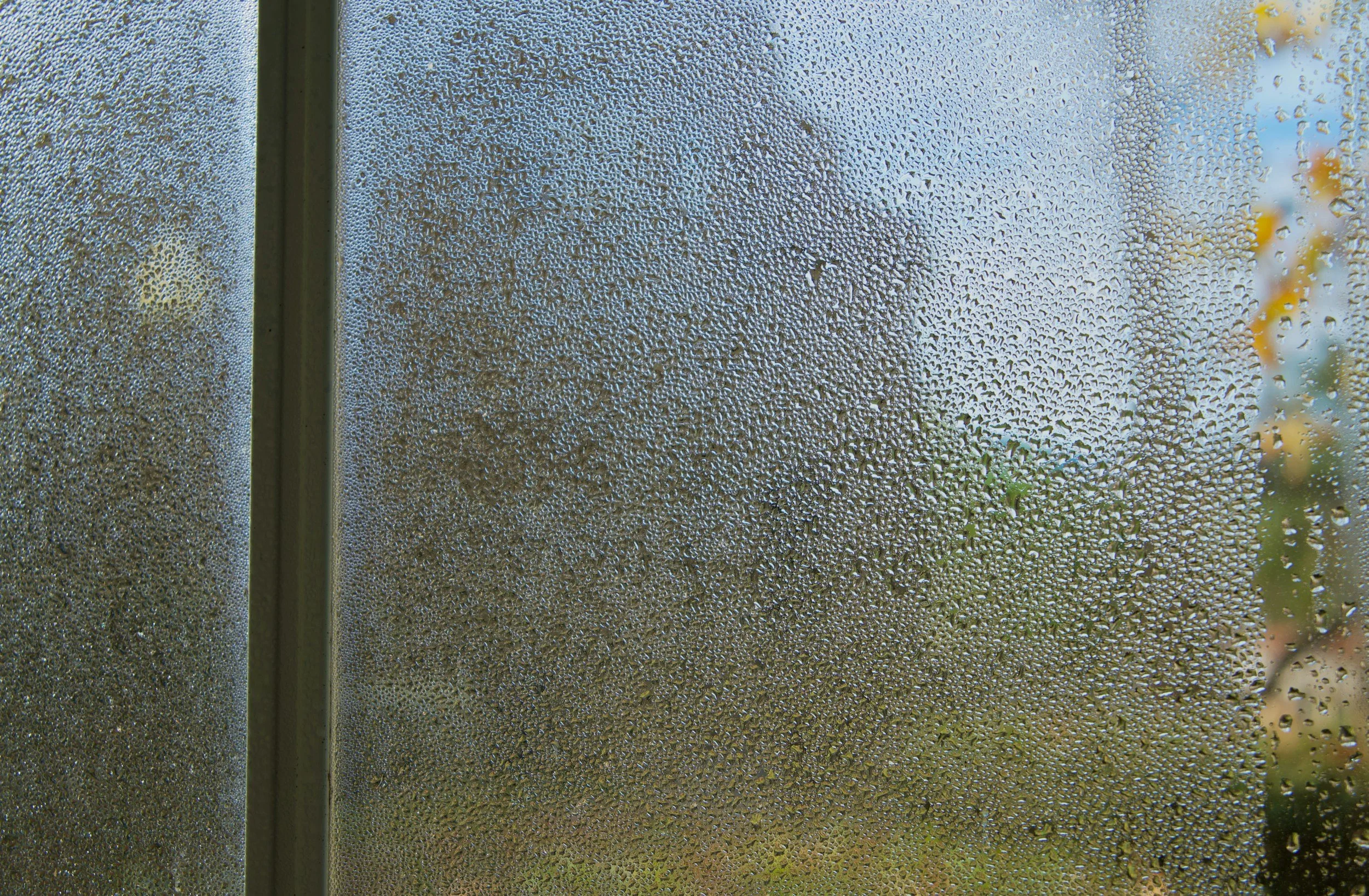 Old Wooden Windows vs Modern PVC Windows: The Winter Effect After Replacement