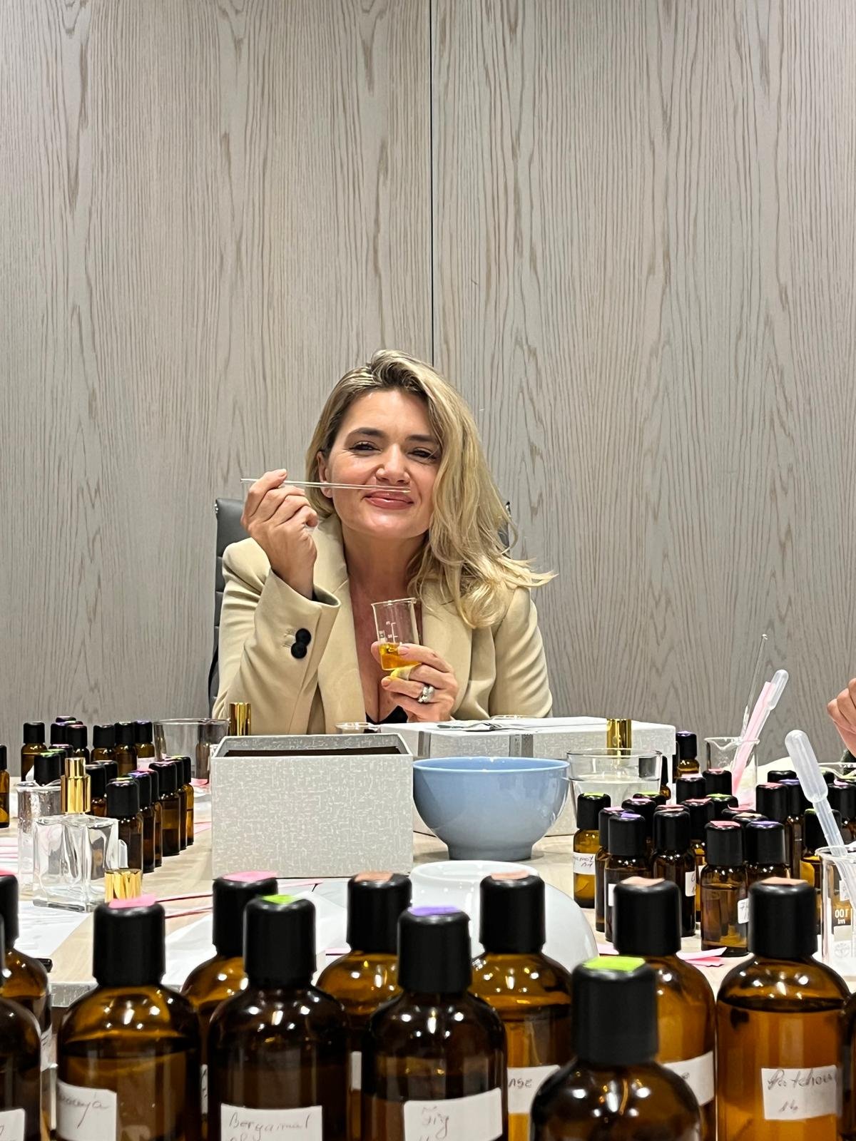 PHOTO-2025-10-27-19-58-36 4.jpg