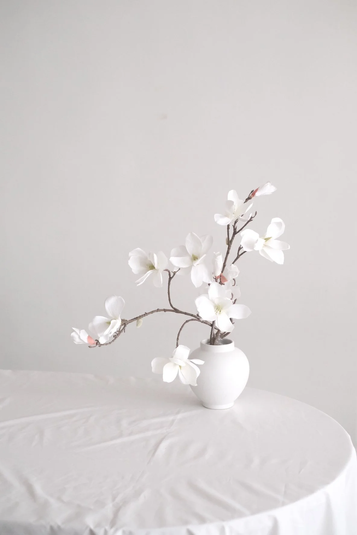 Magnolia (Artificial)