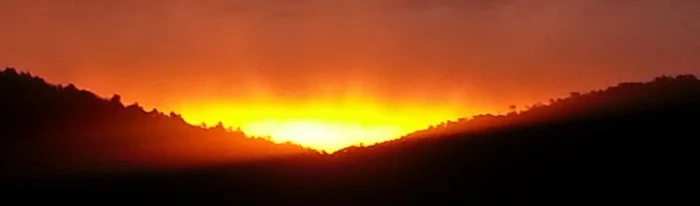 sunrise from mas kailash