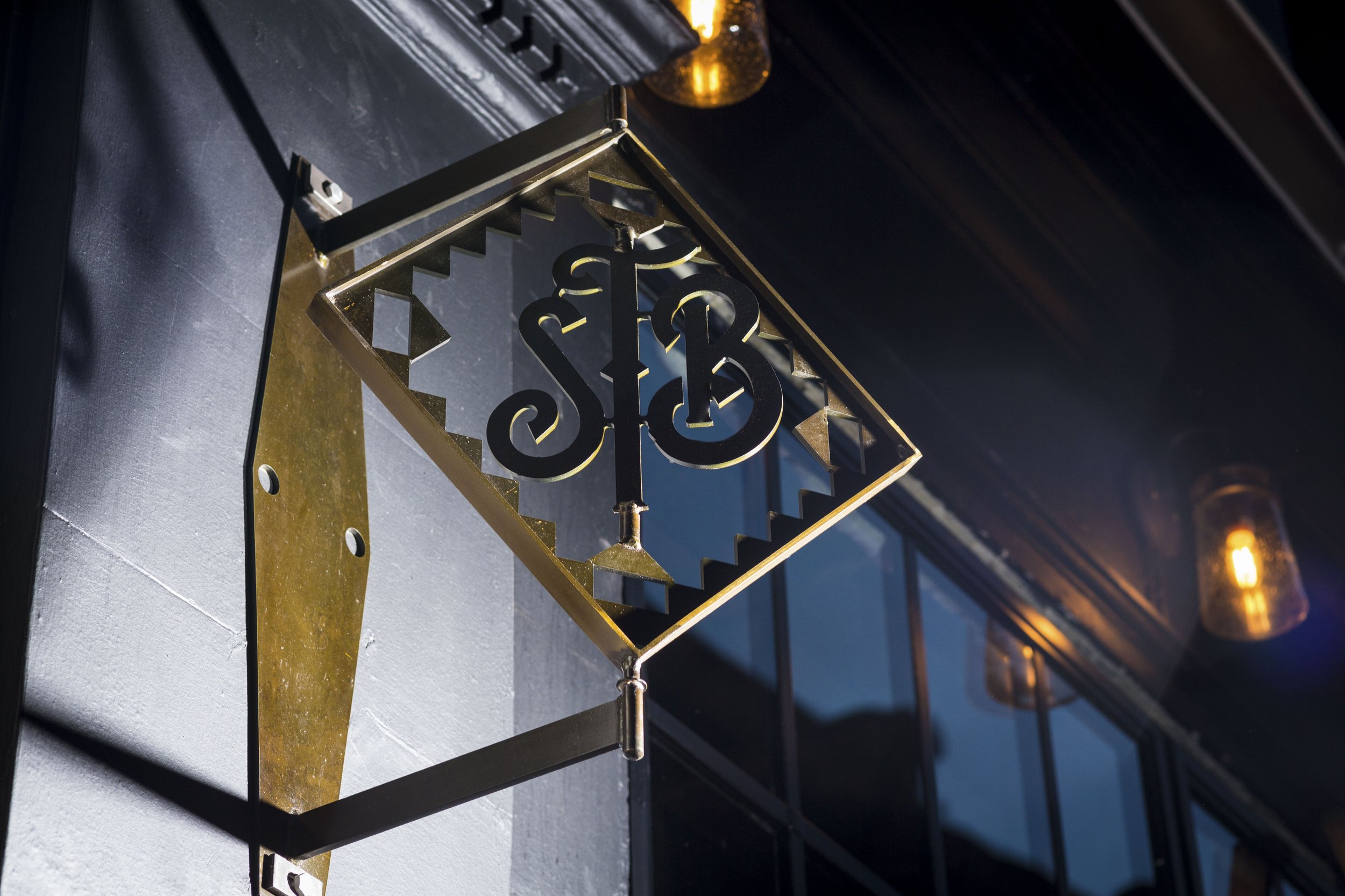 The Spanish Butcher goes East.