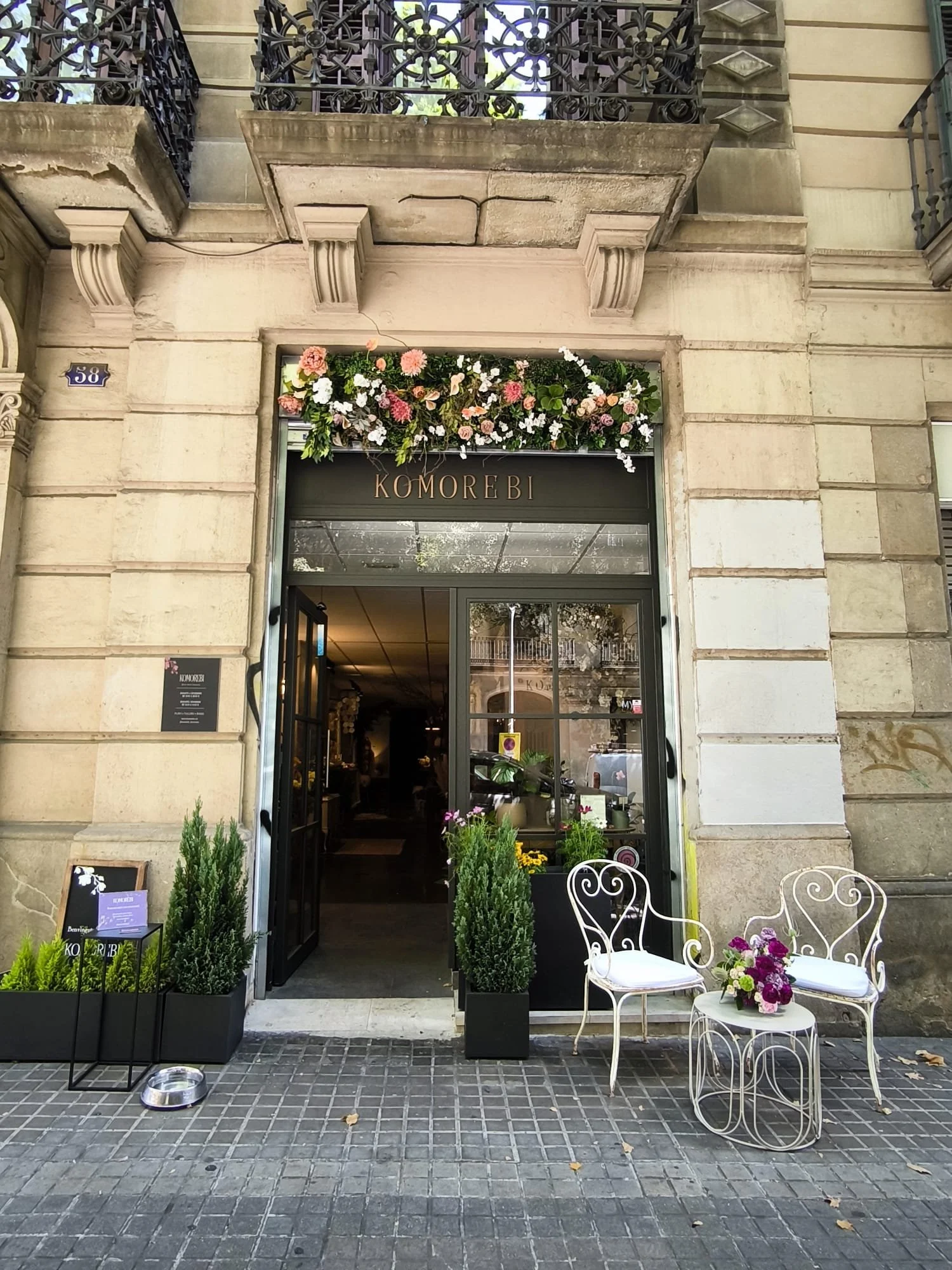 foto floristeria elegante Barcelona.jpeg