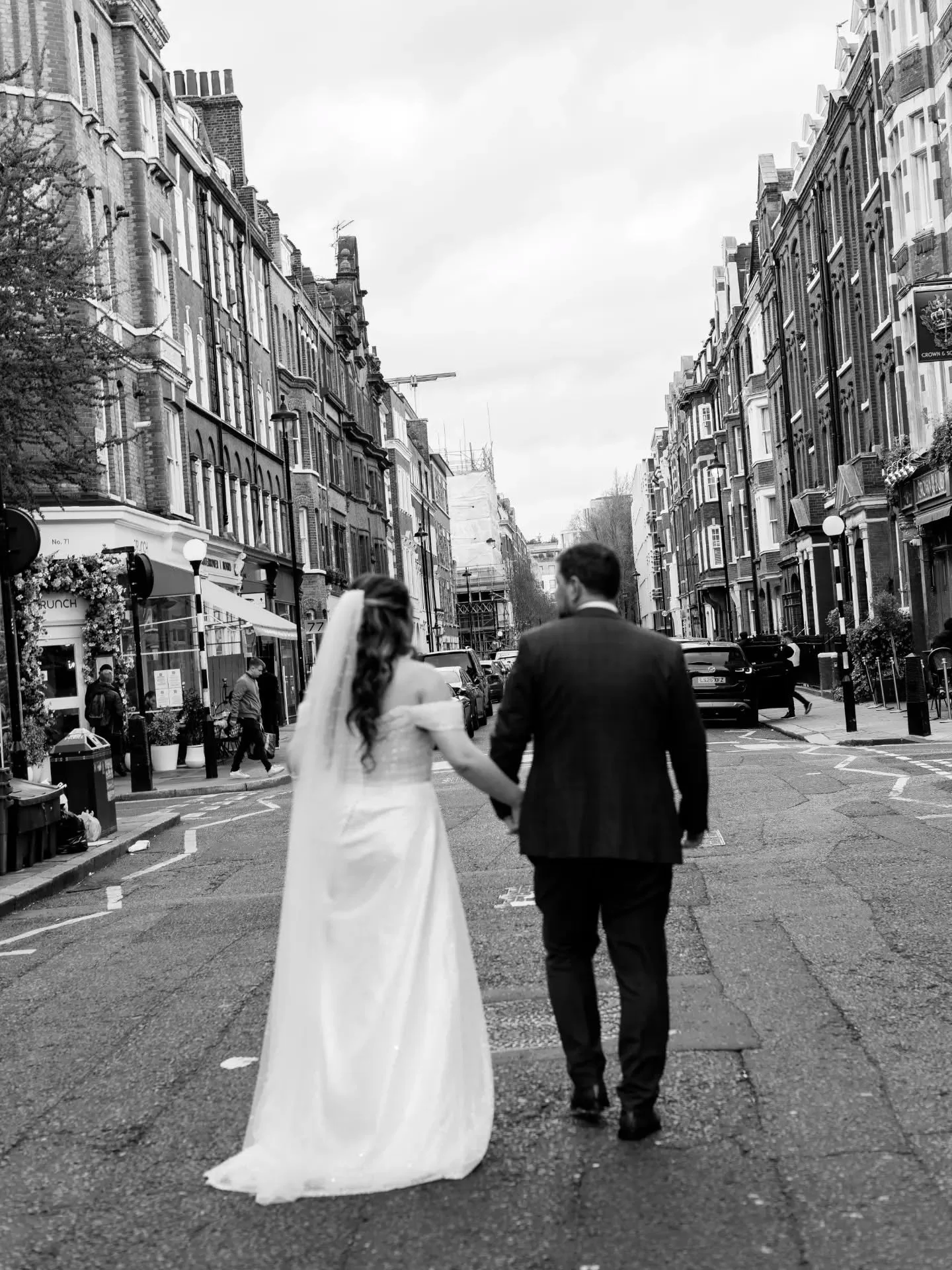 Some black and white snaps from Ella &amp; Kristian's beautiful London wedding.

@fitzroviachapel
@langham_london
@tellthestoryfilms
@naroonlondon
@londonmakeupartist.uk

#londonweddingphotographer #blackandwhiteweddingphotography #husbandandwifephot