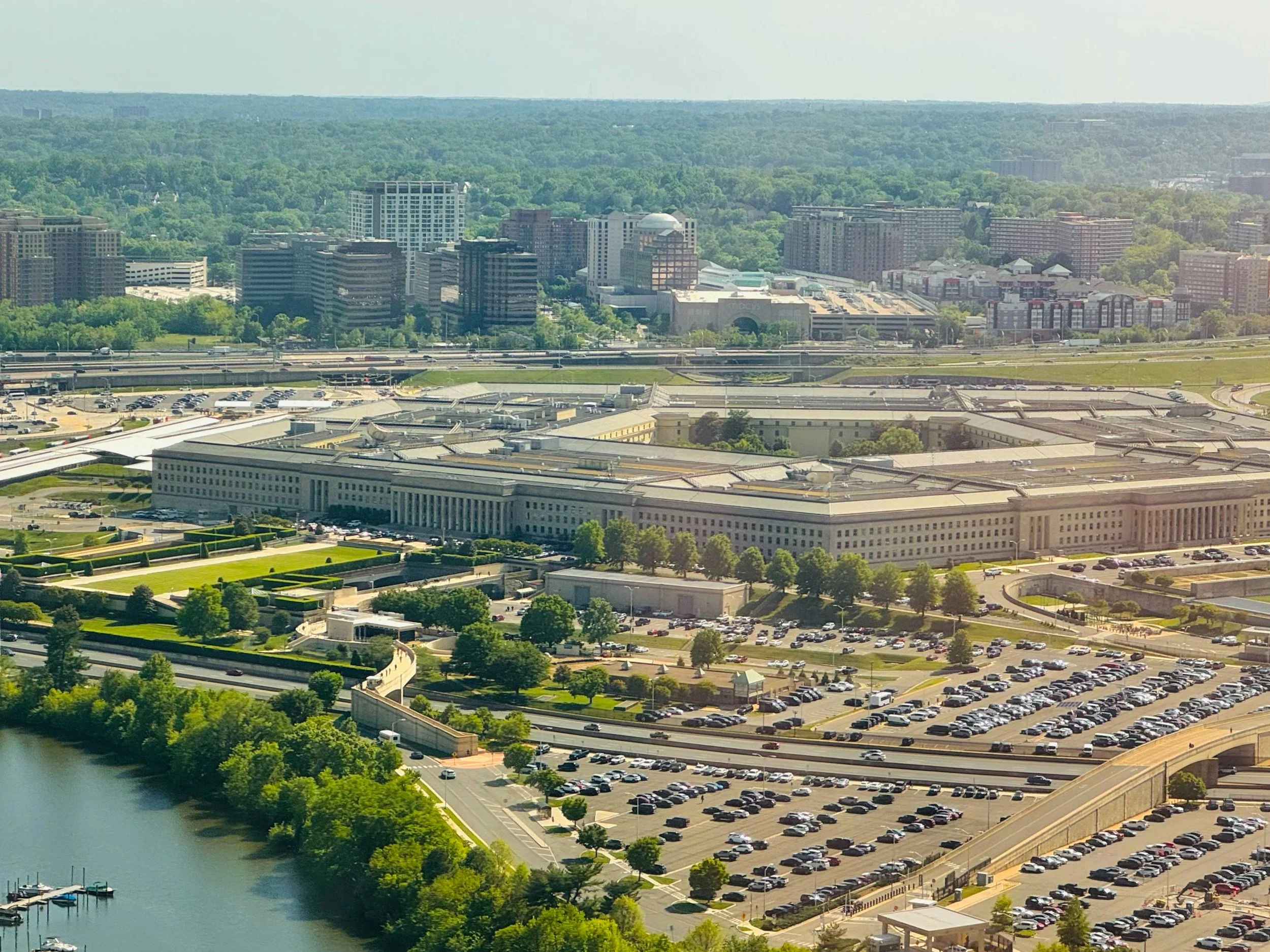 aerial picture of the pentagon and surrounding Arlington.