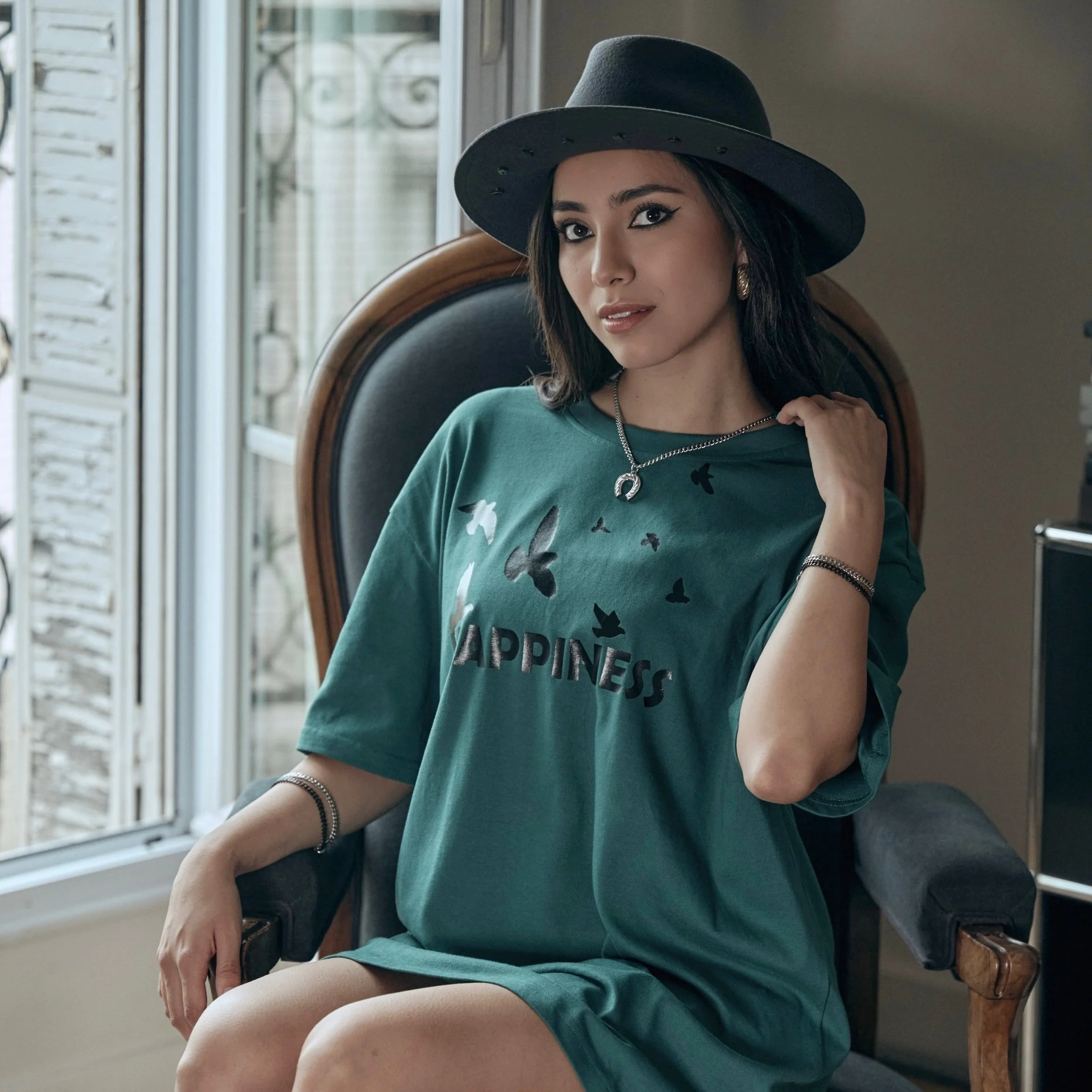 Facetune_07-12-2025-22-54-24 (3).jpg