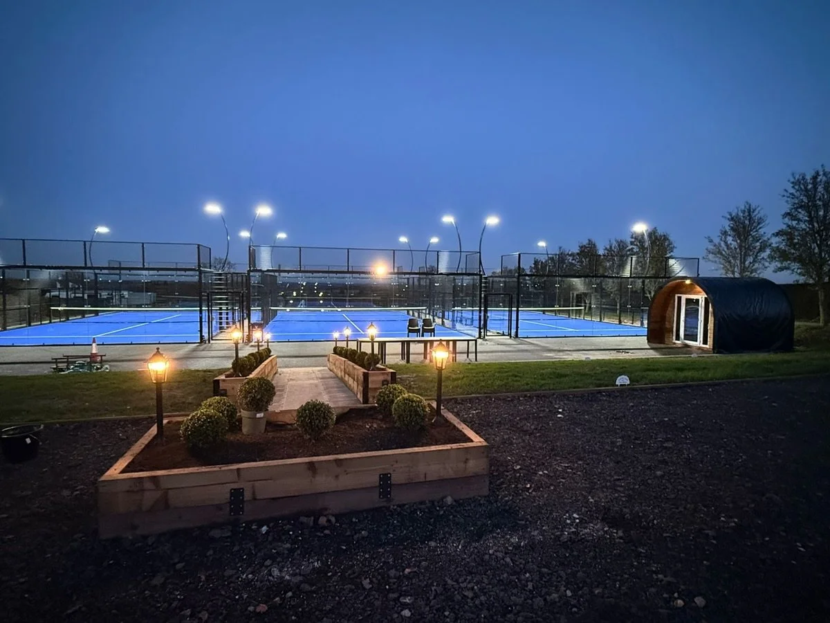 We can&rsquo;t wait to welcome you all tomorrow 😍 Please find all the timings for the day below 🎾:

11:00 ➡️ Arrival and welcome drinks

11:15 ➡️ Intro speech from Mitch (site director) + Official opening and ribbon cutting with Jason Manford

11:3