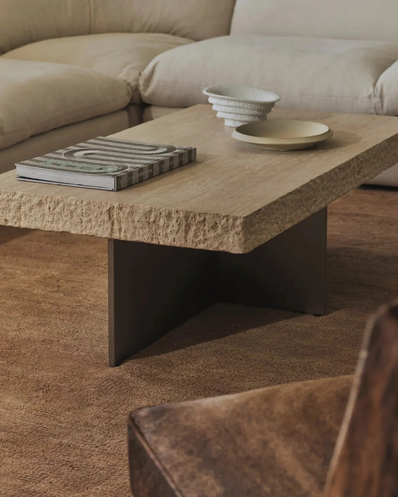 On our wish lists 🤎🎄

@mcmhouse Zaha Travertine Coffee Table
@ellisonstudios Alva Outdoor Armchair
@the.palmier dried arrangements
@mcmullinandco Duke Bookends
Anything @theoddative home decor 

#GulDesign #Christmas #InteriorDesign