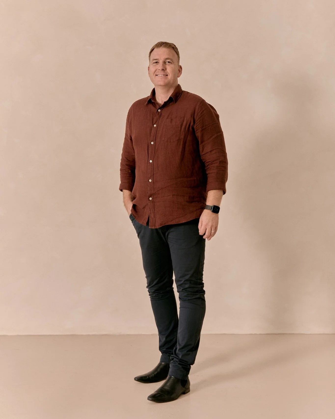 Meet Nick, co-owner and director of Gull Design. 

With a strong background as an architectural builder and years of experience across high-end residential projects in Melbourne, Nick brings the kind of hands-on expertise that sets Gull apart. Now ba