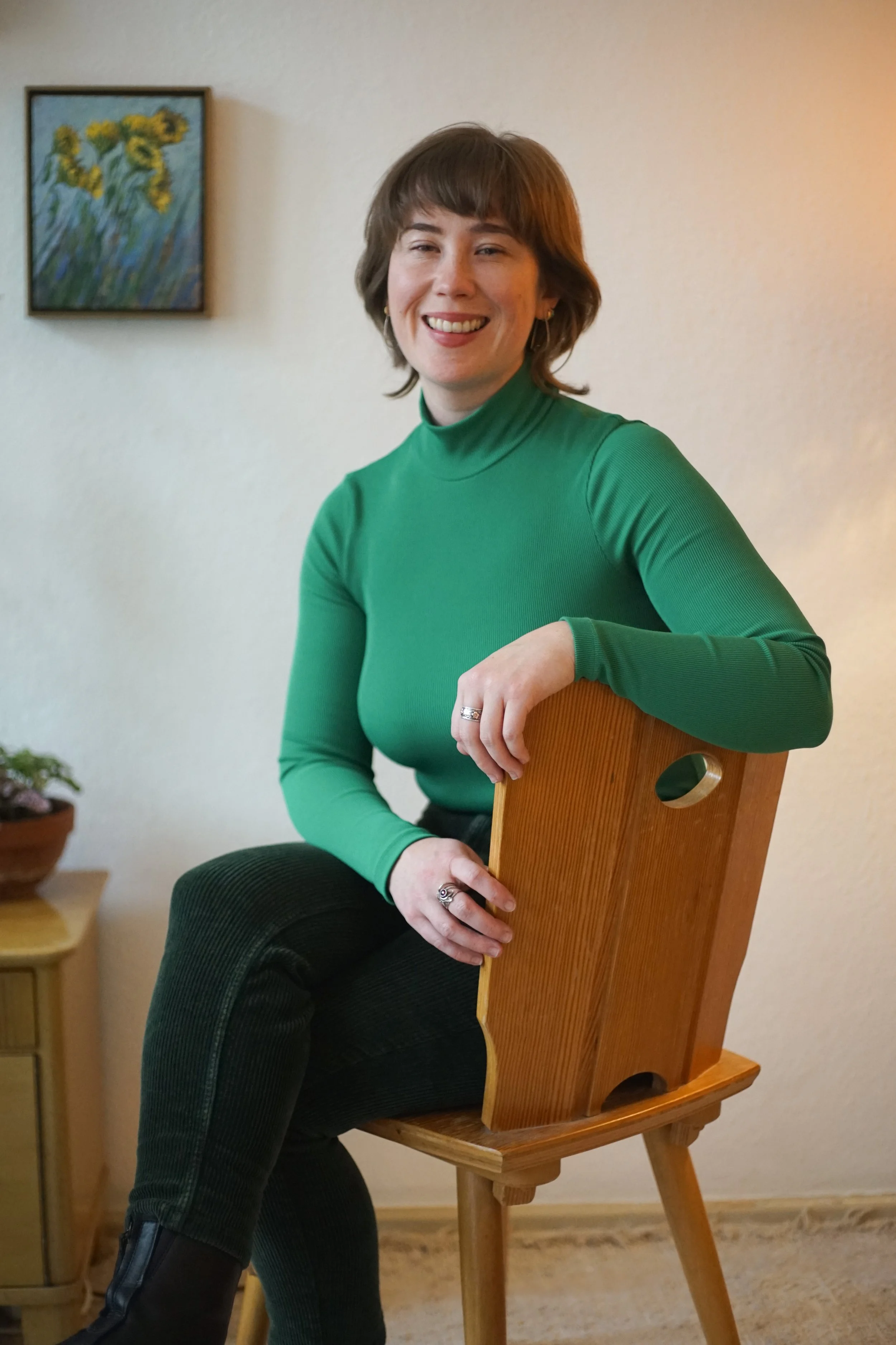 I support people managers and teams to navigate conflict with clarity, compassion and care through a tailored blend of coaching and mediation that supports trust-building, improves communication and creates space for forward movement.