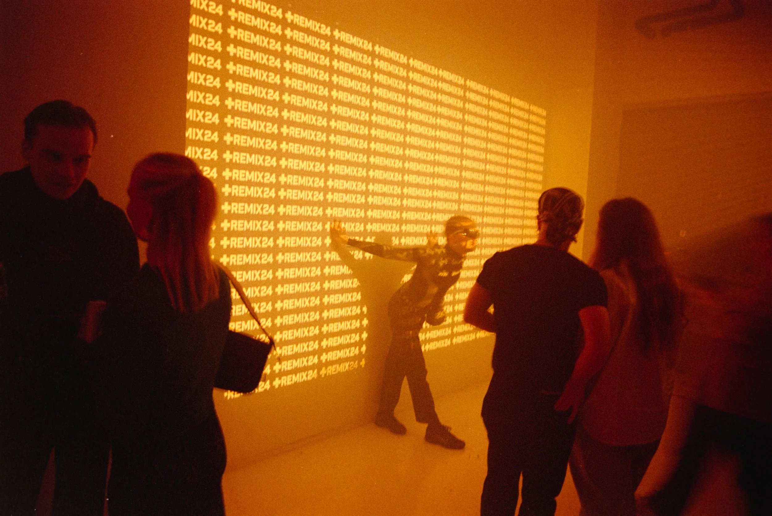 Battery / Remix24
