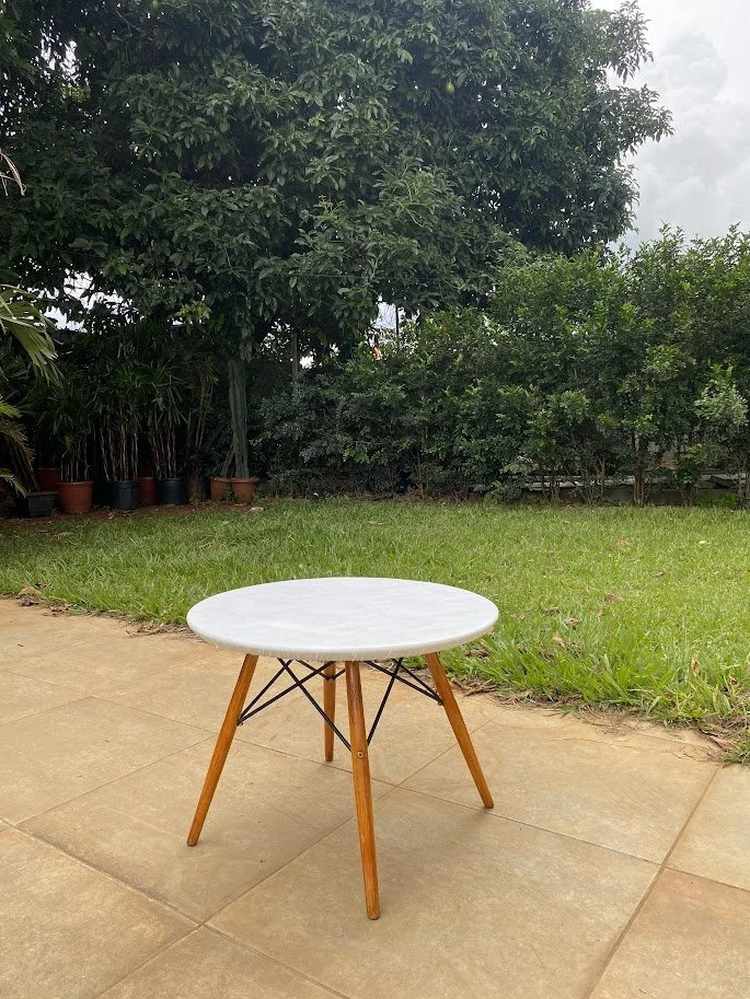 Mesa de Centro com Base Arrow