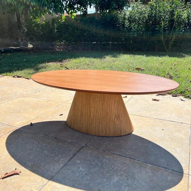 Mesa de Centro Cone Oval 1,20cm
