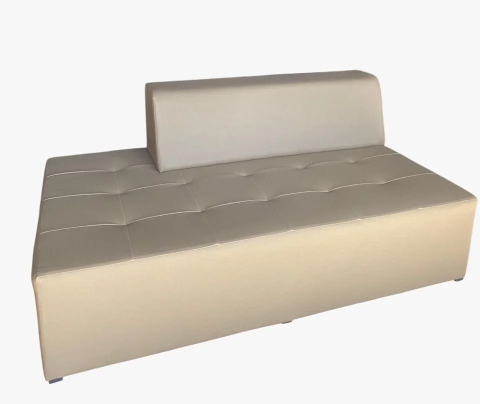 Puff Retangular Com Encosto Areia