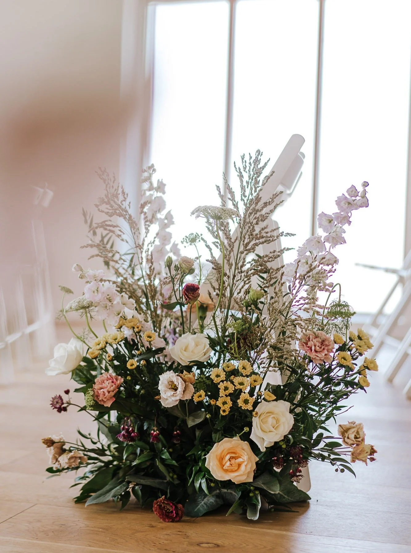 If you need me, I&rsquo;ll be thinking about these flowers for the next 3&ndash;5 business days 💐✨

#weddingflorals #weddingflowers #floraldesign #weddingdetails
#ukweddingphotographer #suffolkwedding #weddinginspo
#romanticweddings #modernwedding #