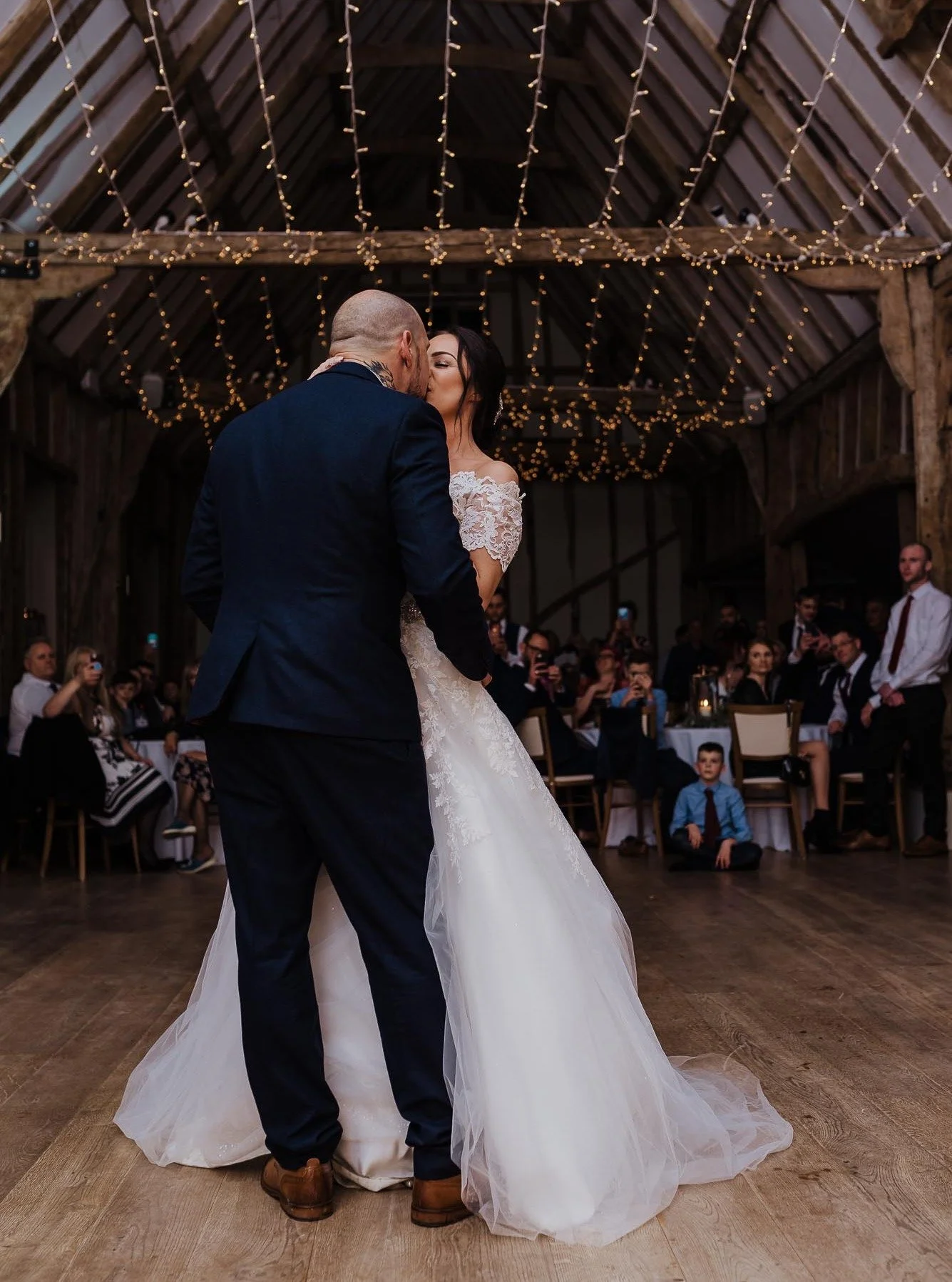 The moment the world disappears and it&rsquo;s just you two 🤍

This is why the first dance will always matter.

Suffolk wedding photographer