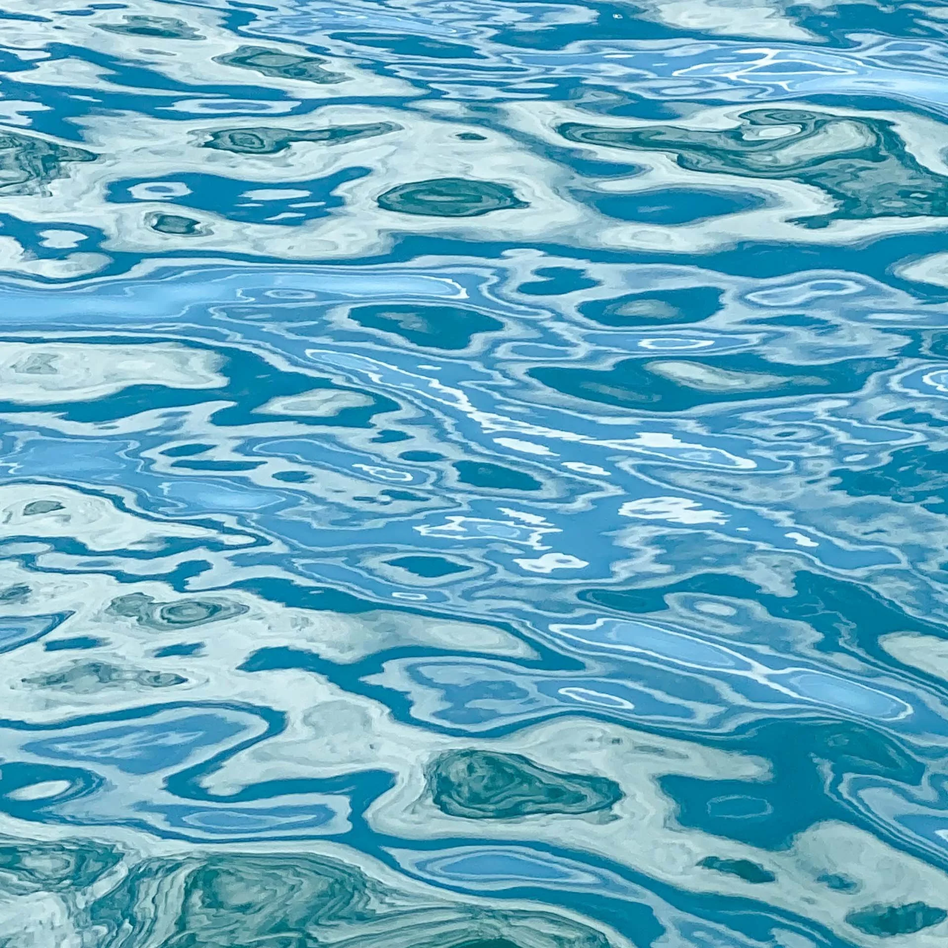 water reflections on lake geneva catherinelewisphotography.jpg