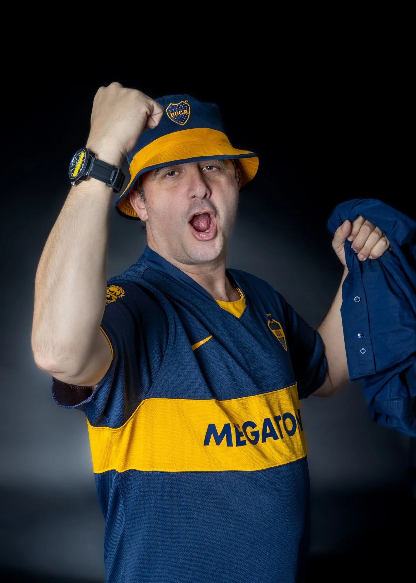 Football supporter with a Street Core watch on ©catherinelewisphotography-2.jpg