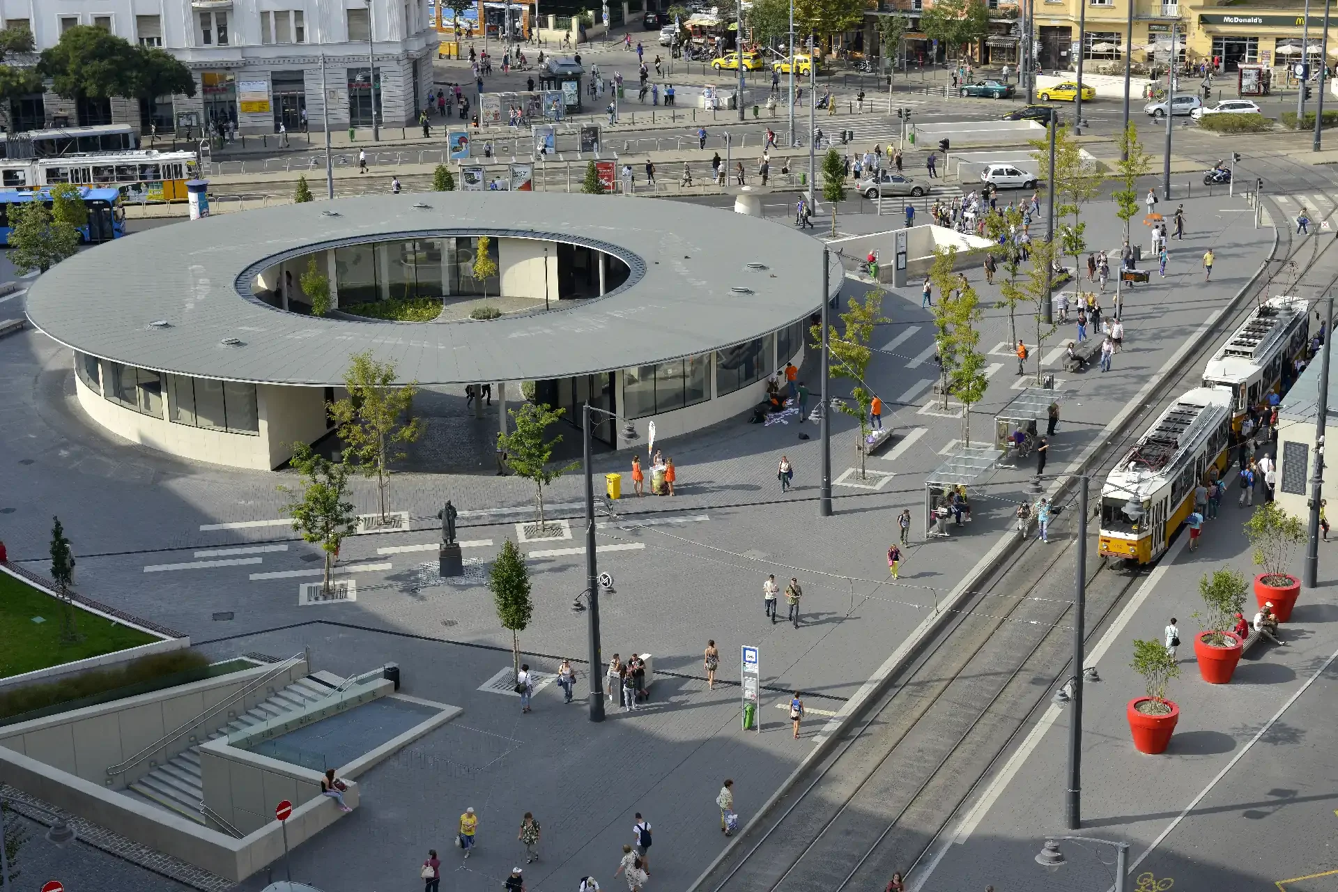 MÓRICZ ZSIGMOND KÖRTÉR