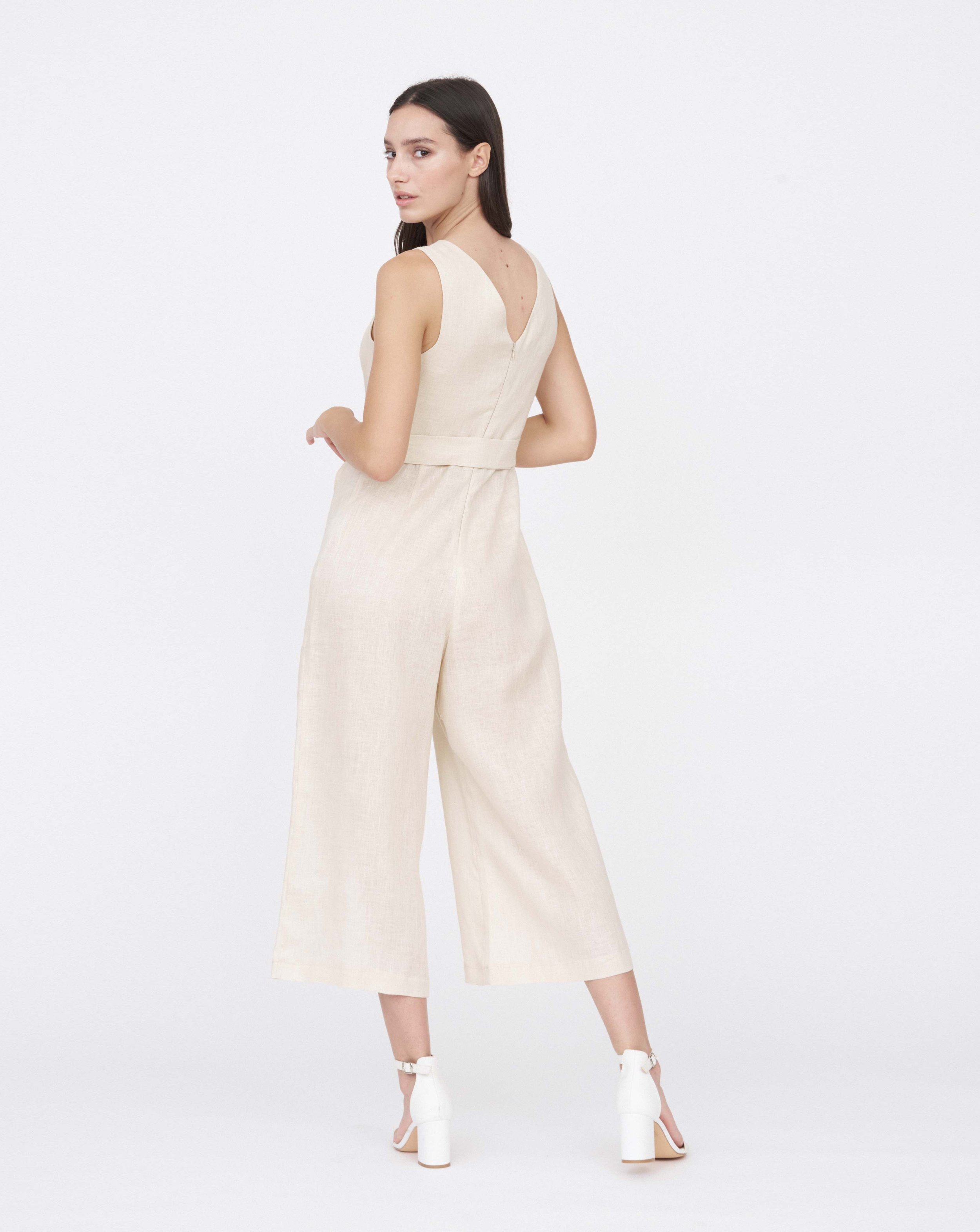 Commercial clothing photography for fashion retail website.jpg