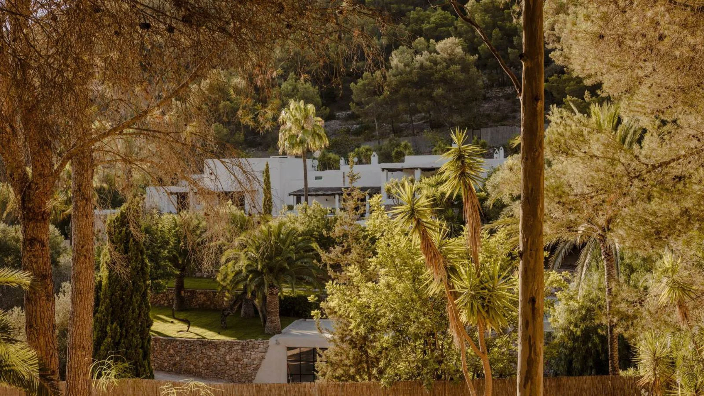 An image of the Cultural Center.