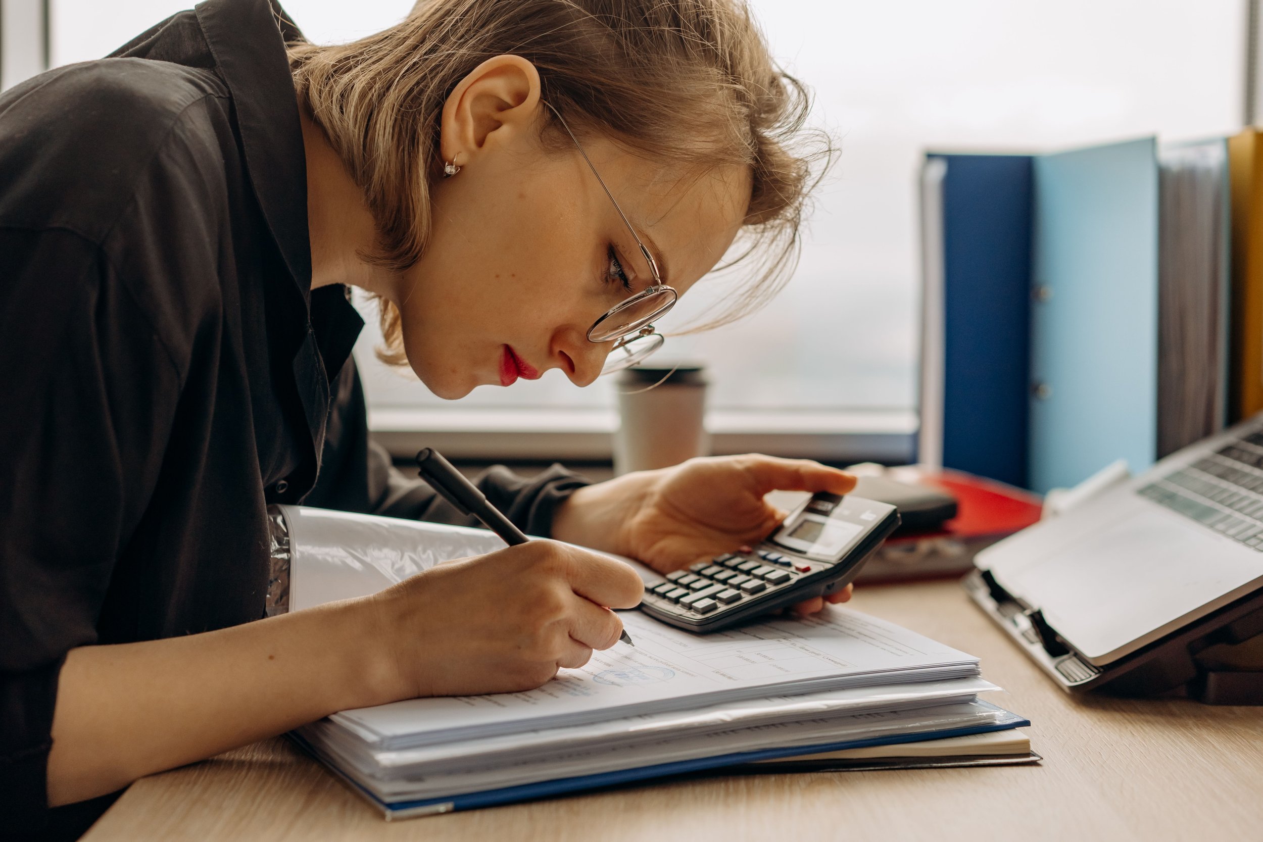 ​Il peso delle scadenze e dell'aggiornamento continuo: lo stress invisibile di contabili e commercialisti