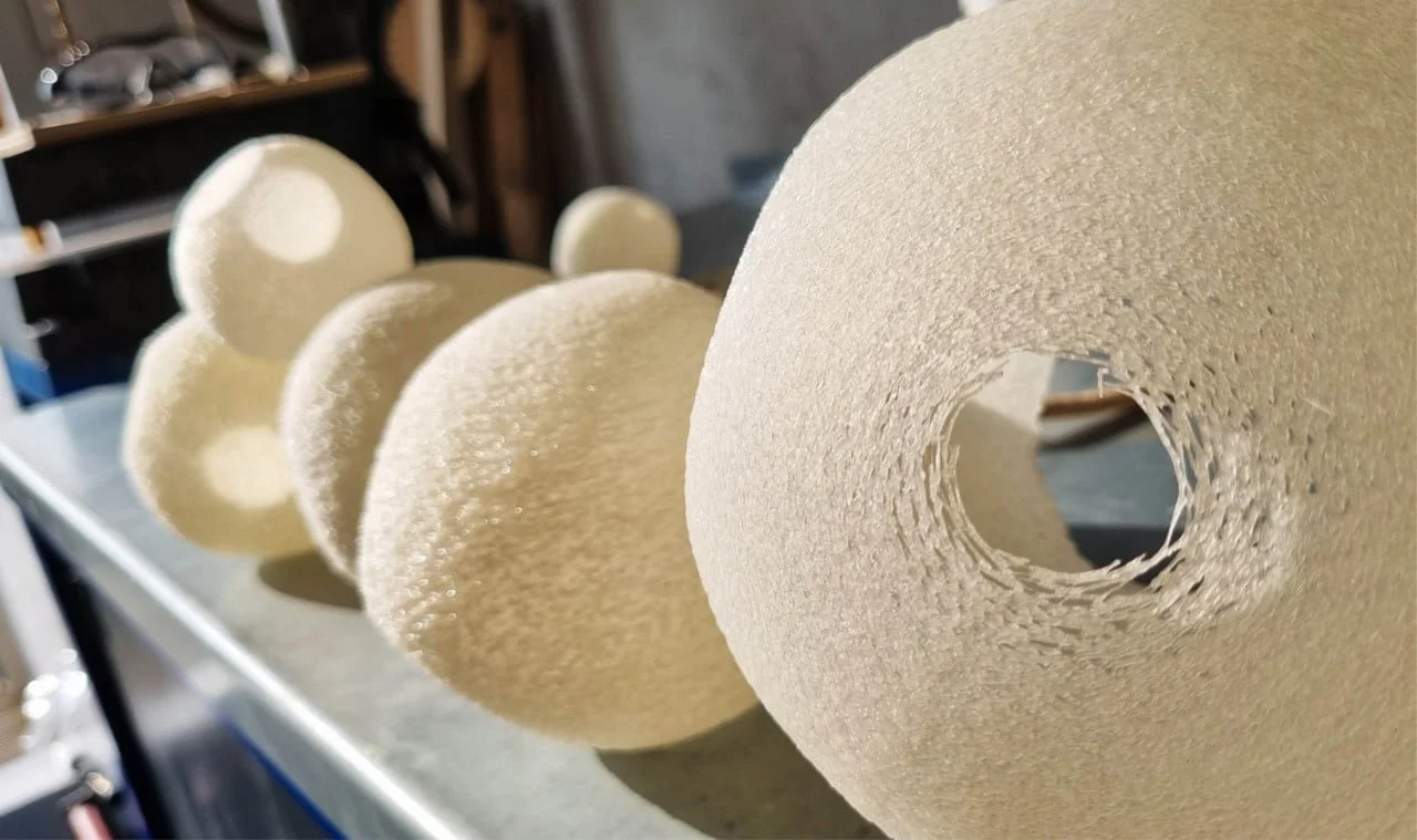 Jamie Norris Green Turns Scallop and Oyster Shells Into Lighting (Circular by Design, Design Milk)