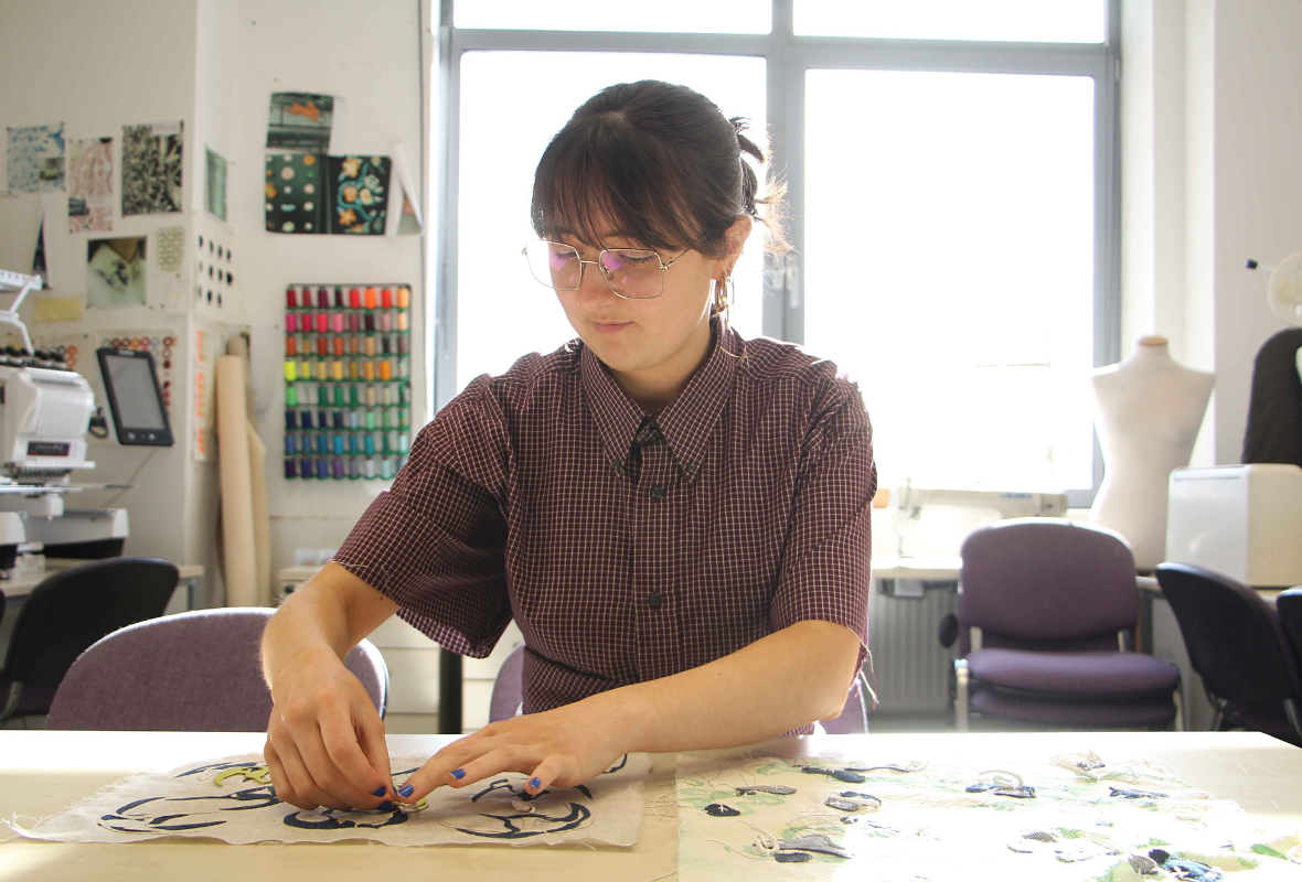 Lucy Ralph Uses Visible Repairs to Promote the Longevity of Clothing (Circular by Design, Design Milk)