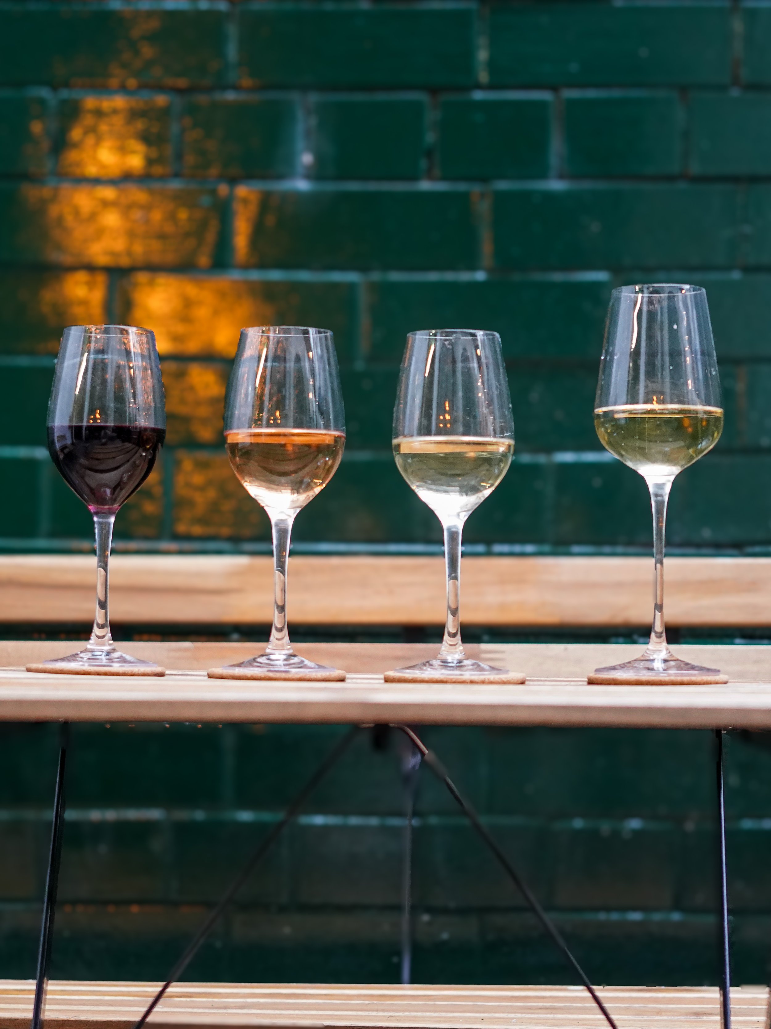 28/5 Sparkling Wines of the World