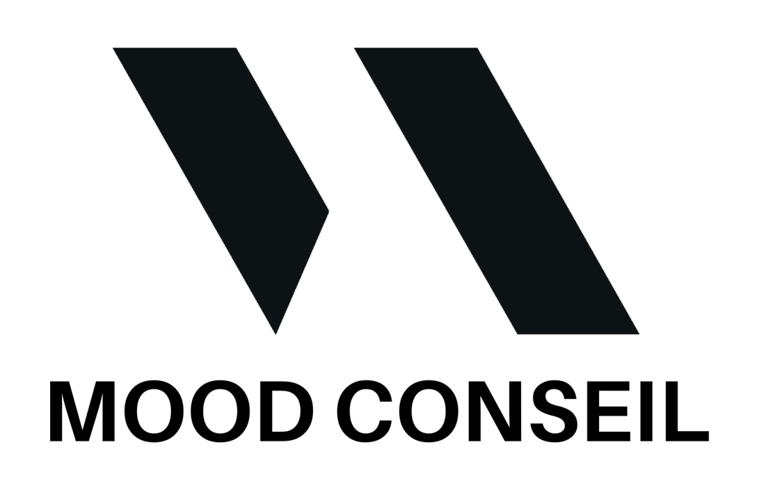 Black and white logo for Mood Conseil with a stylized 'V' shape above the company name.