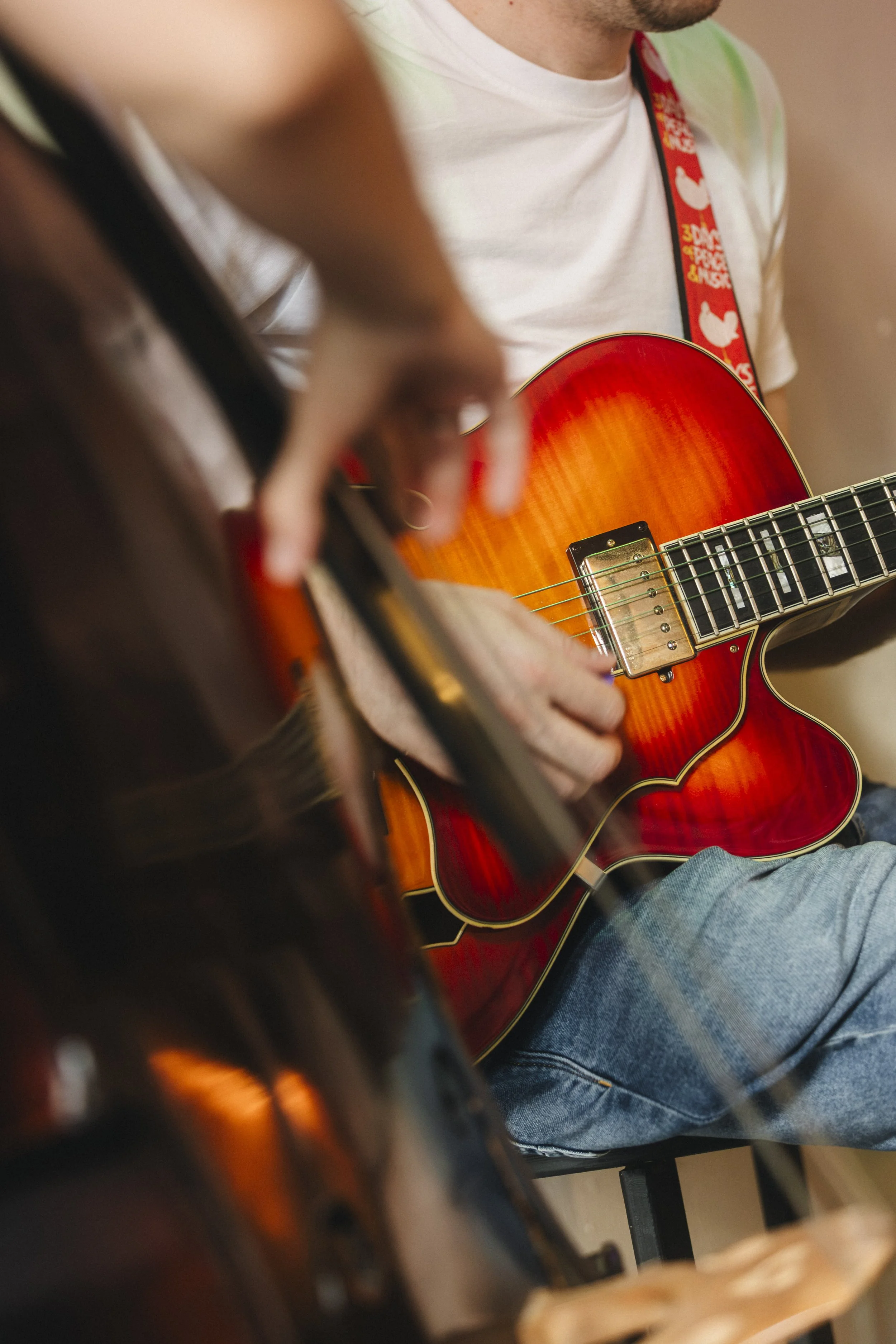 Tomi &amp; Emmanuel guitar dou