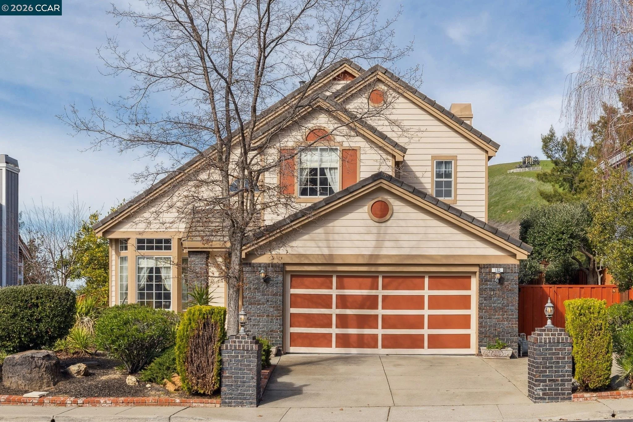 $1,040,000 — Represented Buyer 