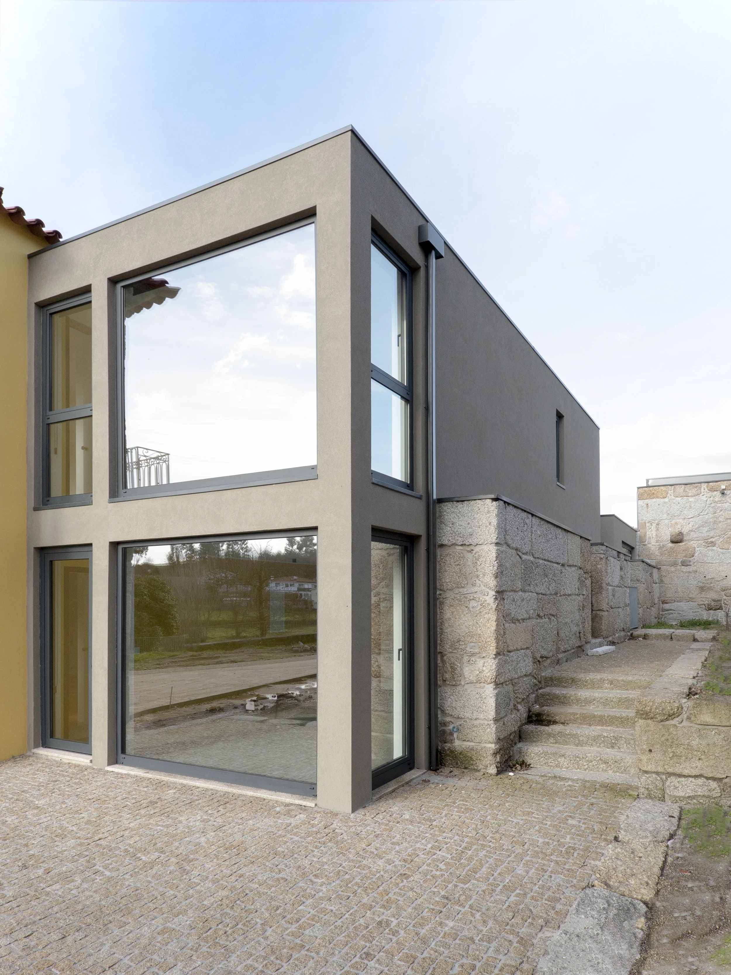 Nova volumetria em projeto de reabilitação de habitação unifamiliar — GAUG