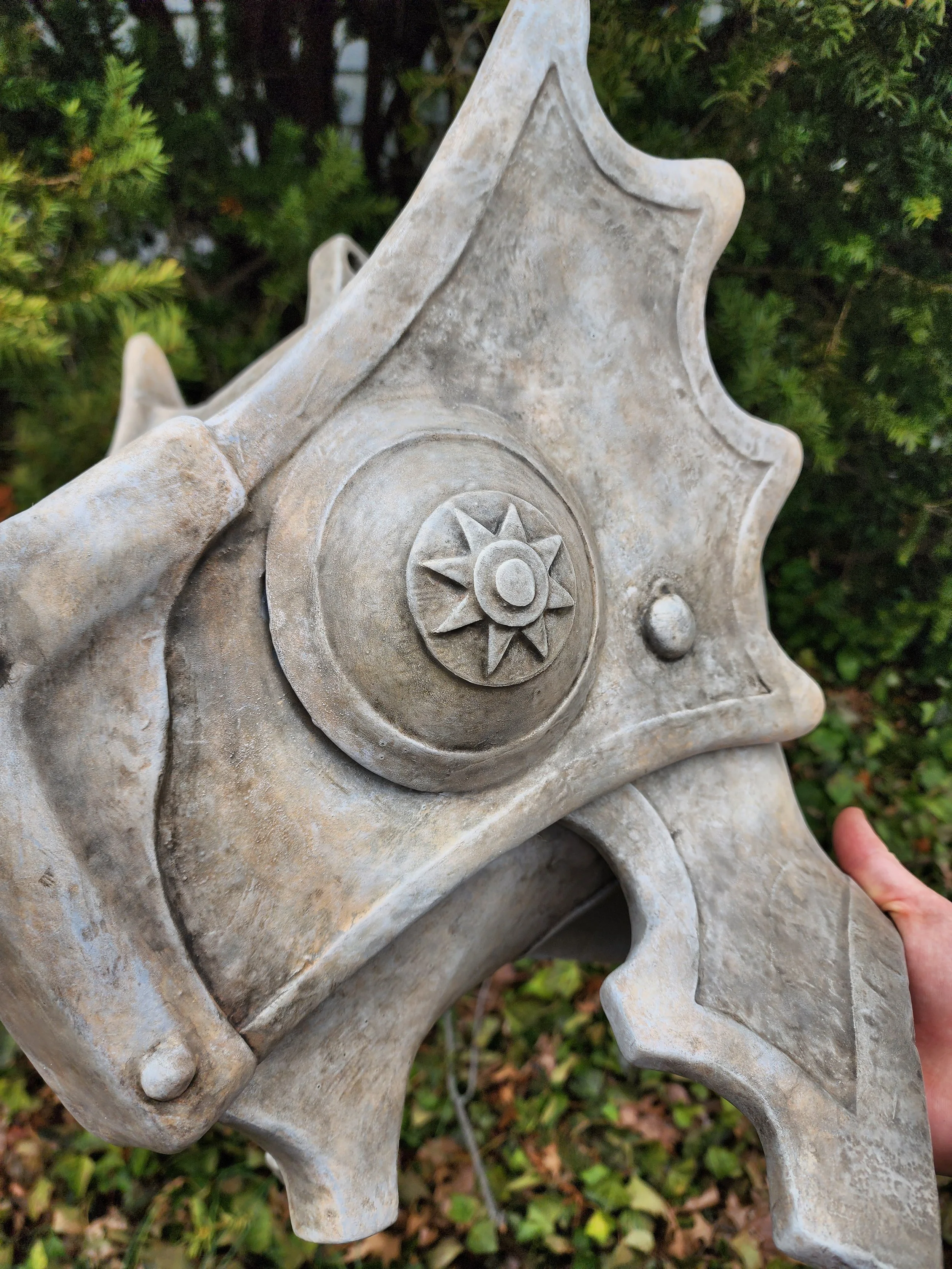 Mask of Gugu from To Your Eternity -  
EVA foam, epsilon 30, acrylic paint, neodymium magnets